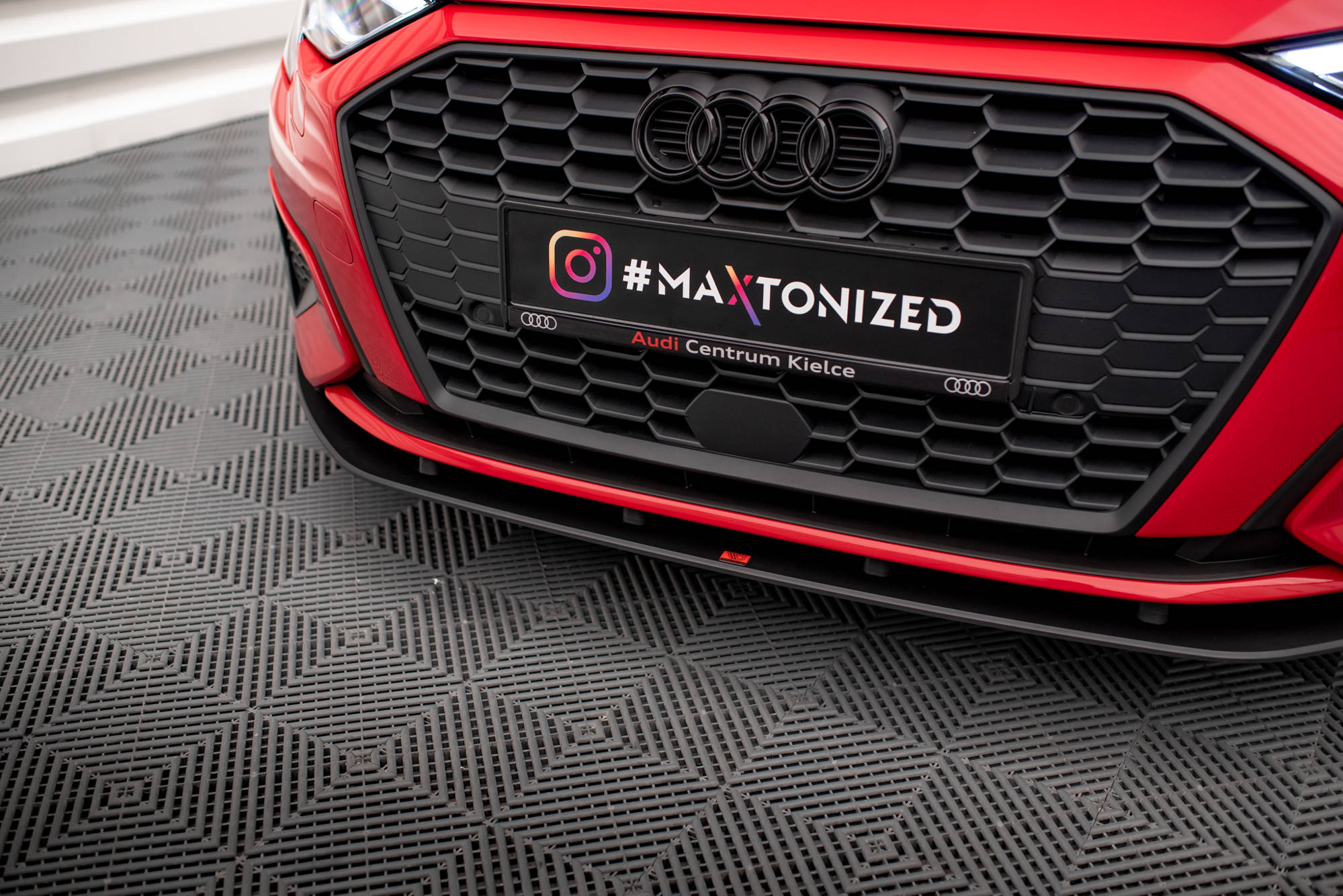 pol_po_Street-Pro-Front-Splitter-Audi-A3-8Y-16969_5 pol_po_Street-Pro-Front-Splitter-Audi-A3-8Y-16969_5