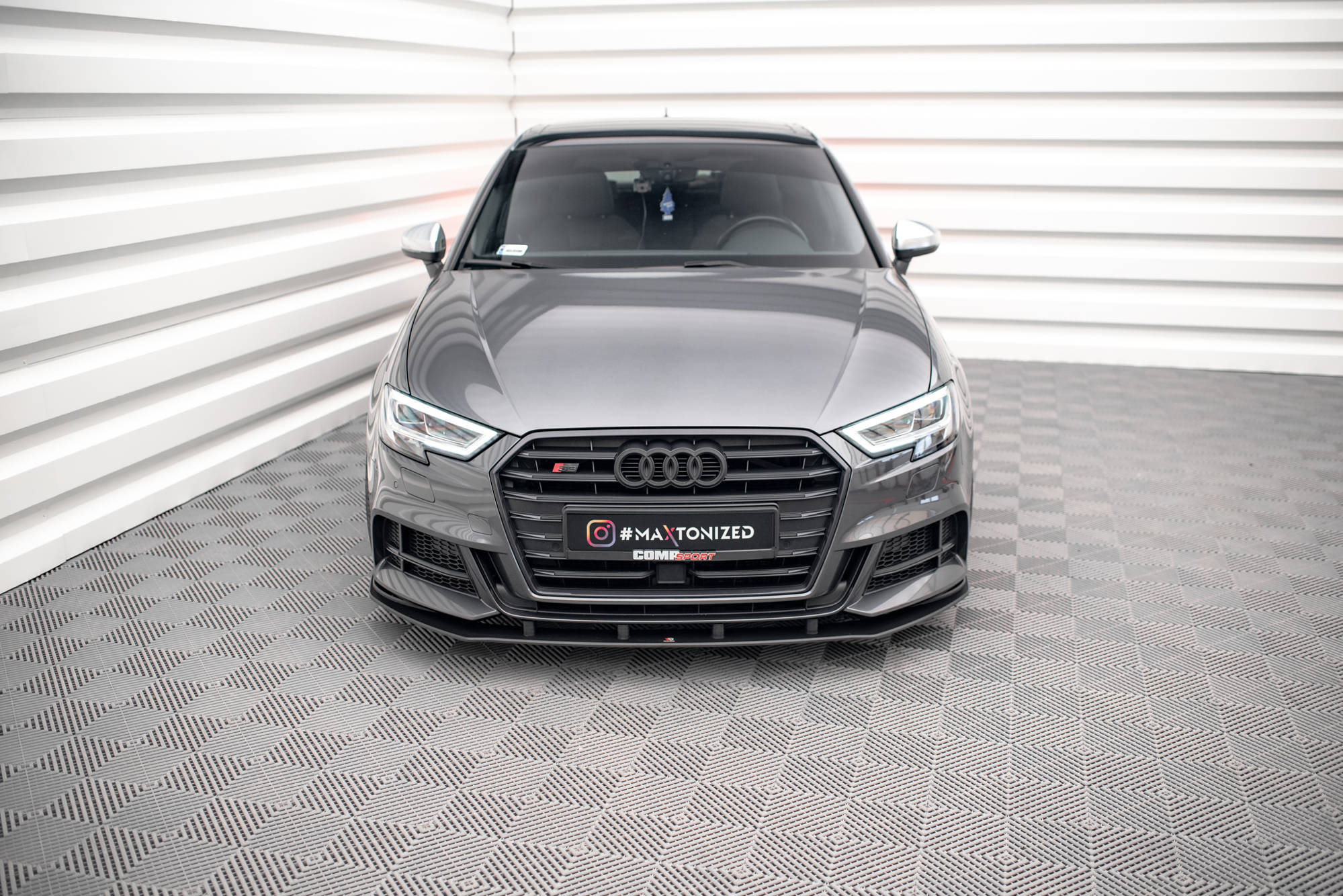 pol_po_Street-Pro-Front-Splitter-Audi-S3-A3-S-Line-Sportback-8V-Facelift-16254_4 pol_po_Street-Pro-Front-Splitter-Audi-S3-A3-S-Line-Sportback-8V-Facelift-16254_4