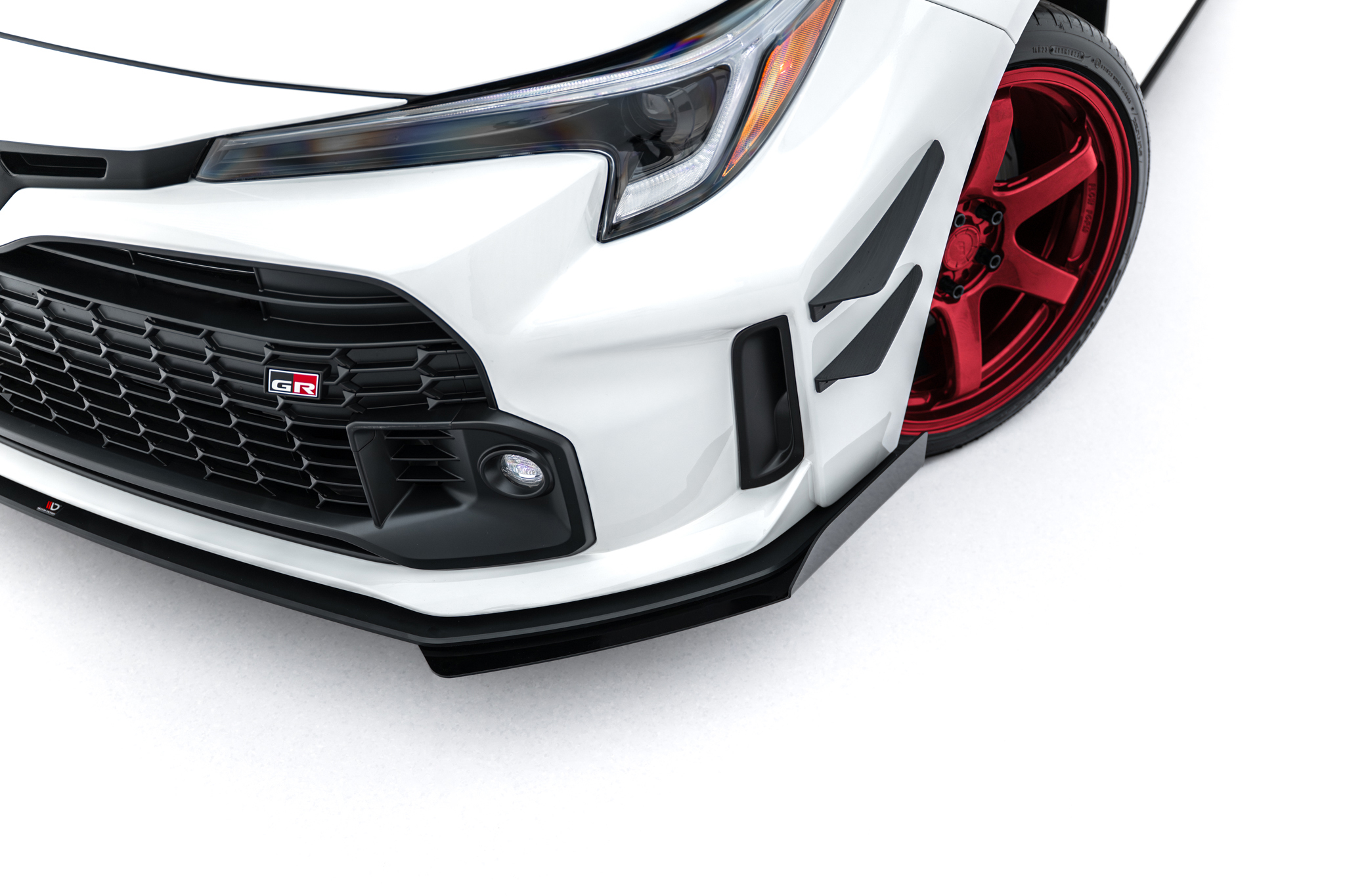 pol_po_Street-Pro-Front-Splitter-Flaps-Toyota-GR-Corolla-Mk12-22844_5 pol_po_Street-Pro-Front-Splitter-Flaps-Toyota-GR-Corolla-Mk12-22844_5