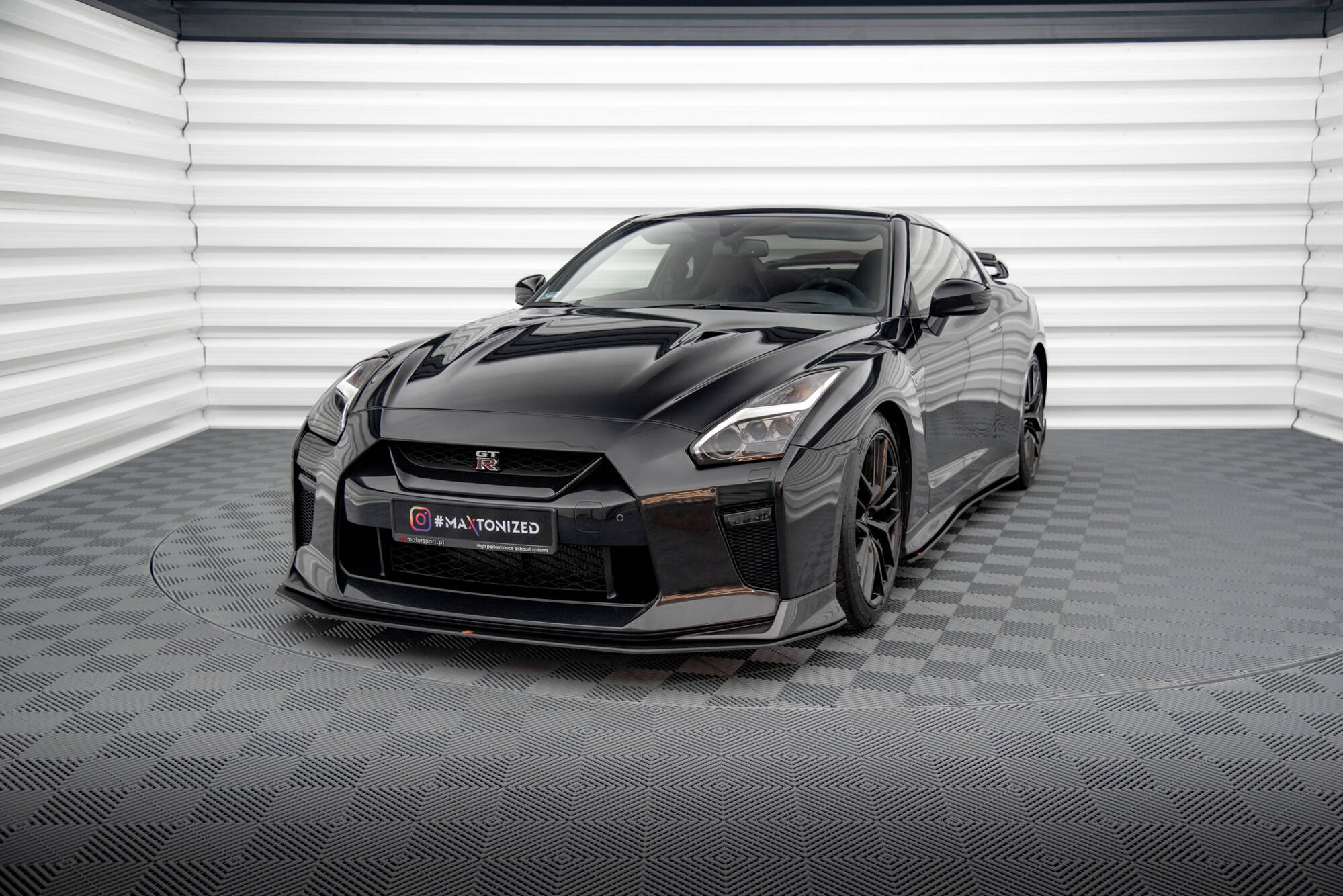 pol_po_Street-Pro-Front-Splitter-Nissan-GTR-R35-Facelift-19045_5 pol_po_Street-Pro-Front-Splitter-Nissan-GTR-R35-Facelift-19045_5
