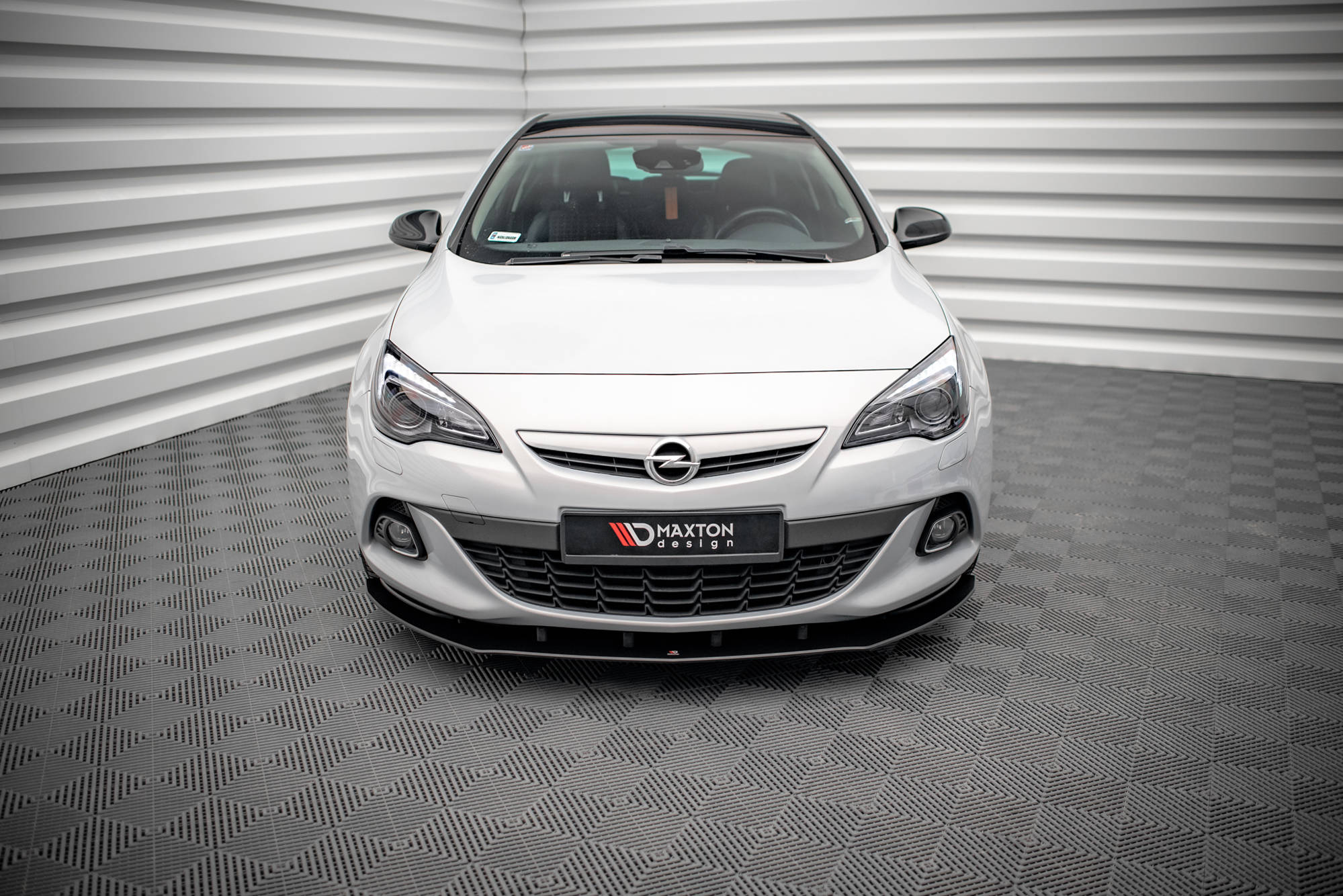 pol_po_Street-Pro-Front-Splitter-Opel-Astra-GTC-OPC-Line-J-16028_4 pol_po_Street-Pro-Front-Splitter-Opel-Astra-GTC-OPC-Line-J-16028_4