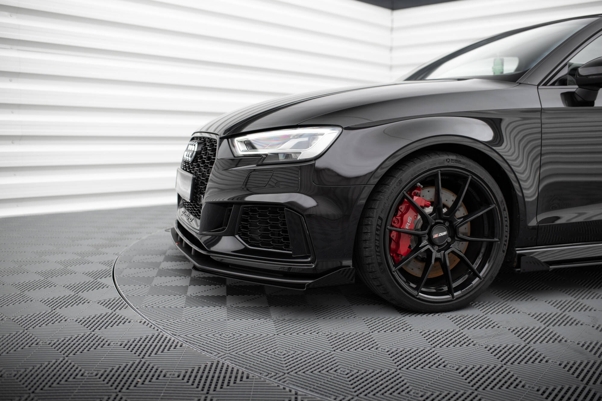 pol_po_Street-Pro-Front-Splitter-V-1-Flaps-Audi-RS3-Sedan-8V-Facelift-19794_7 pol_po_Street-Pro-Front-Splitter-V-1-Flaps-Audi-RS3-Sedan-8V-Facelift-19794_7