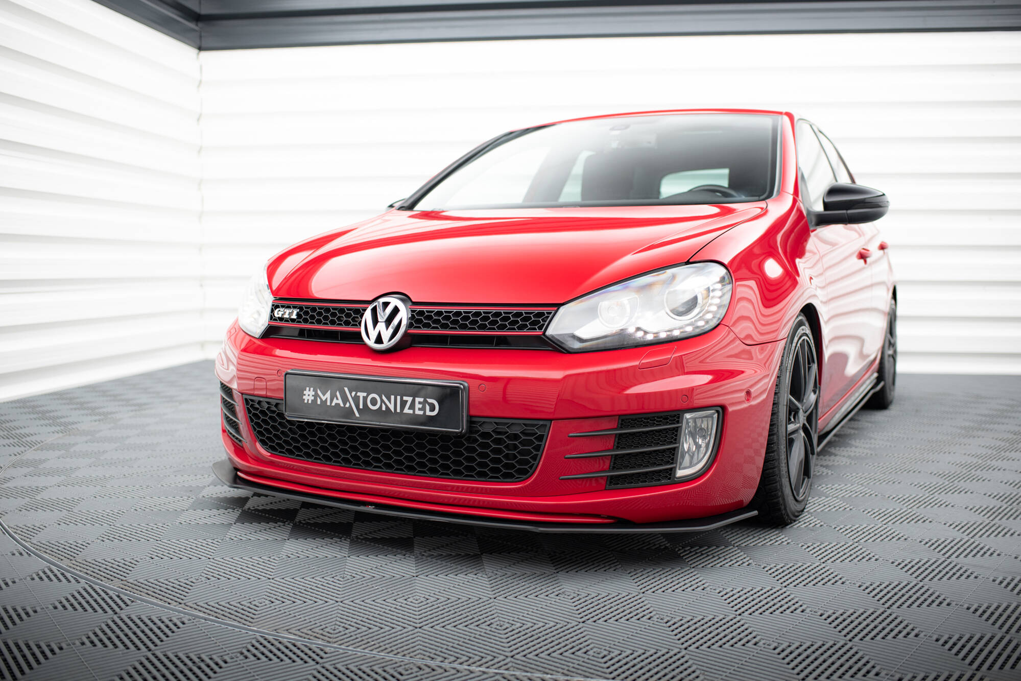 pol_po_Street-Pro-Front-Splitter-V-3-Volkswagen-Golf-GTI-Mk6-12000_5 pol_po_Street-Pro-Front-Splitter-V-3-Volkswagen-Golf-GTI-Mk6-12000_5