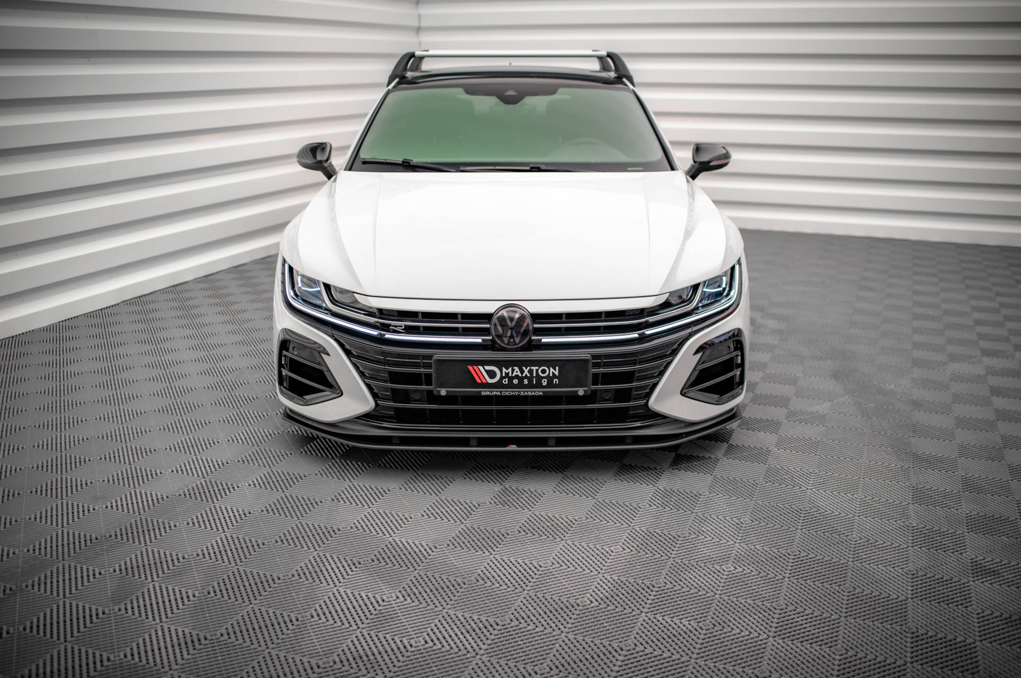 pol_po_Street-Pro-Front-Splitter-Volkswagen-Arteon-R-Sedan-Shooting-Brake-Mk1-Faceift-14985_4 pol_po_Street-Pro-Front-Splitter-Volkswagen-Arteon-R-Sedan-Shooting-Brake-Mk1-Faceift-14985_4