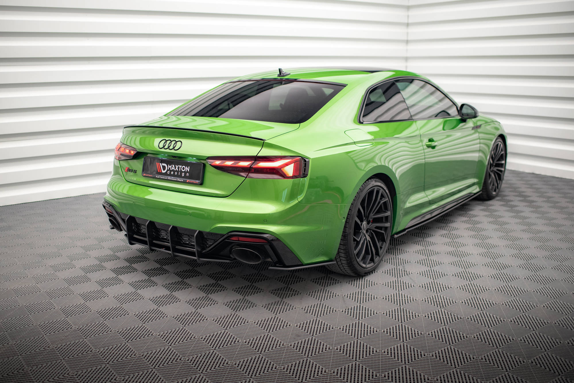 pol_po_Street-Pro-Rear-Diffuser-Audi-RS5-F5-Facelift-16244_4 pol_po_Street-Pro-Rear-Diffuser-Audi-RS5-F5-Facelift-16244_4