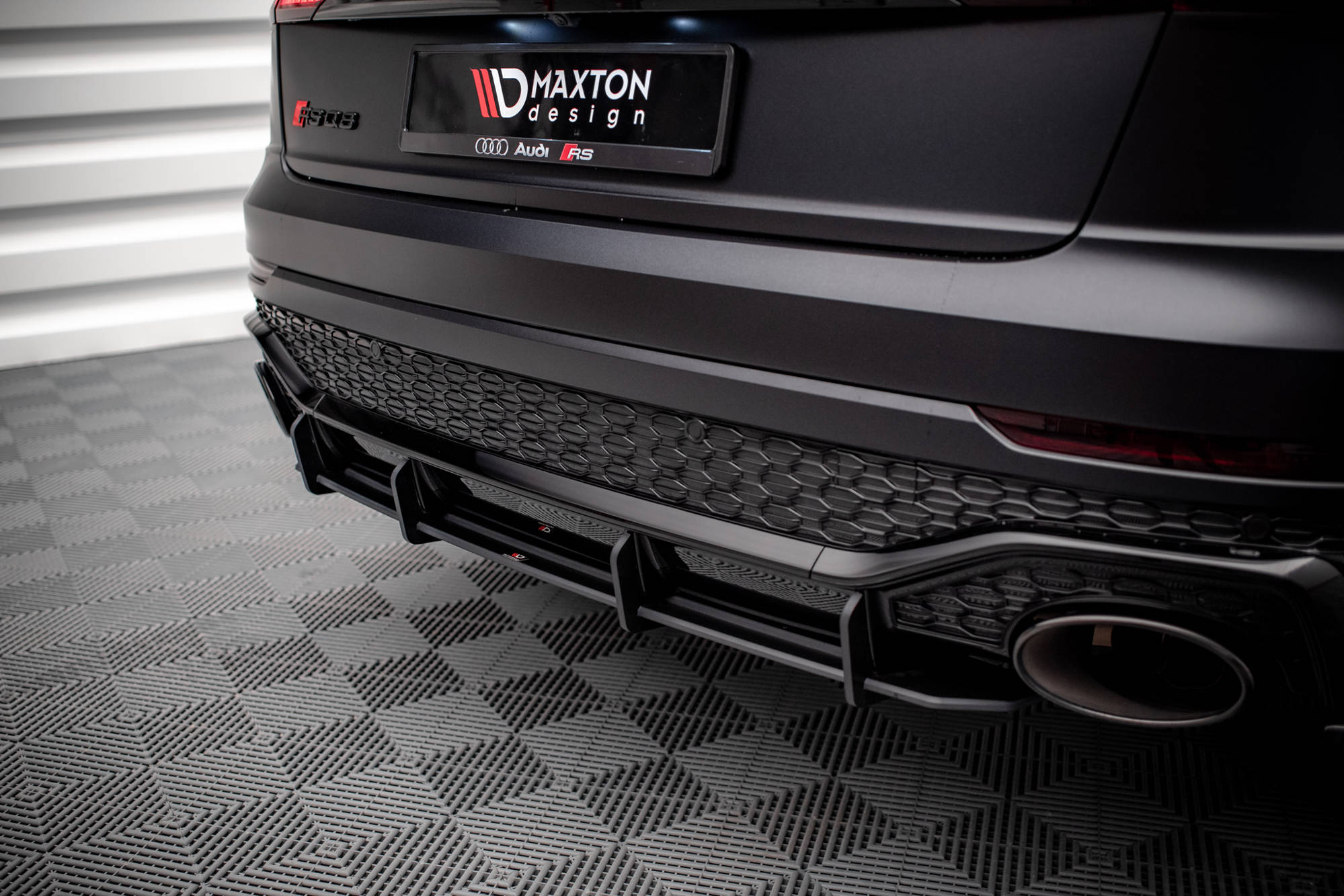 pol_po_Street-Pro-Rear-Diffuser-Audi-RSQ8-Mk1-16081_5 pol_po_Street-Pro-Rear-Diffuser-Audi-RSQ8-Mk1-16081_5