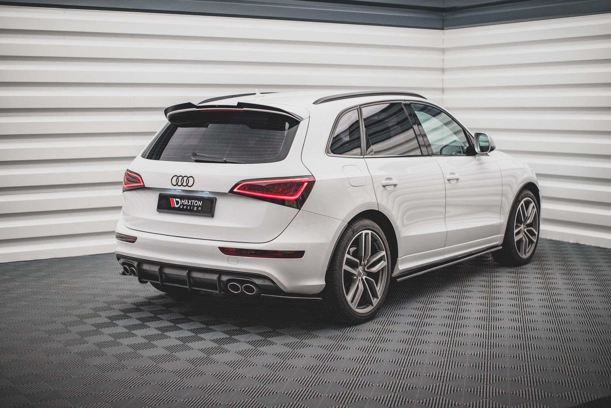 pol_po_Street-Pro-Rear-Diffuser-Audi-SQ5-Mk1-8R-13145_4 pol_po_Street-Pro-Rear-Diffuser-Audi-SQ5-Mk1-8R-13145_4