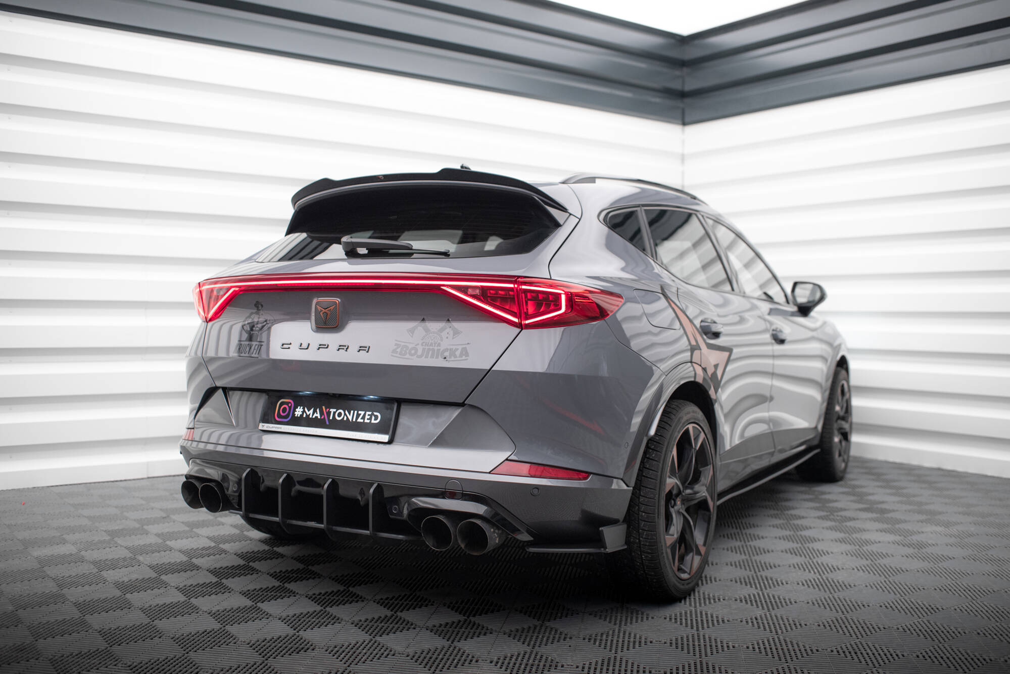 pol_po_Street-Pro-Rear-Diffuser-Cupra-Formentor-Mk1-20145_2 pol_po_Street-Pro-Rear-Diffuser-Cupra-Formentor-Mk1-20145_2