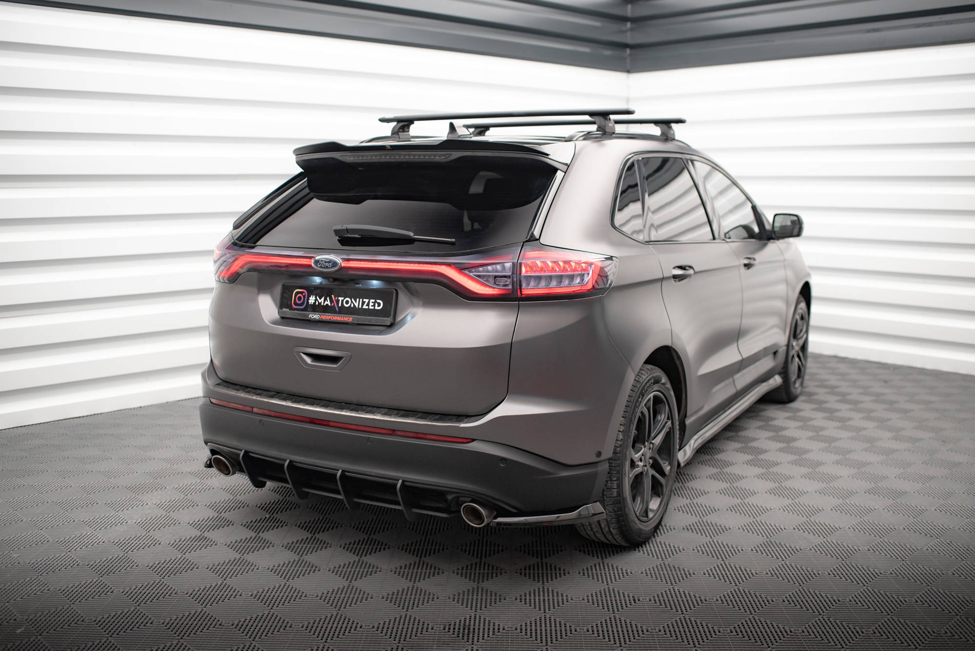 pol_po_Street-Pro-Rear-Diffuser-Ford-Edge-Mk2-18256_4 pol_po_Street-Pro-Rear-Diffuser-Ford-Edge-Mk2-18256_4