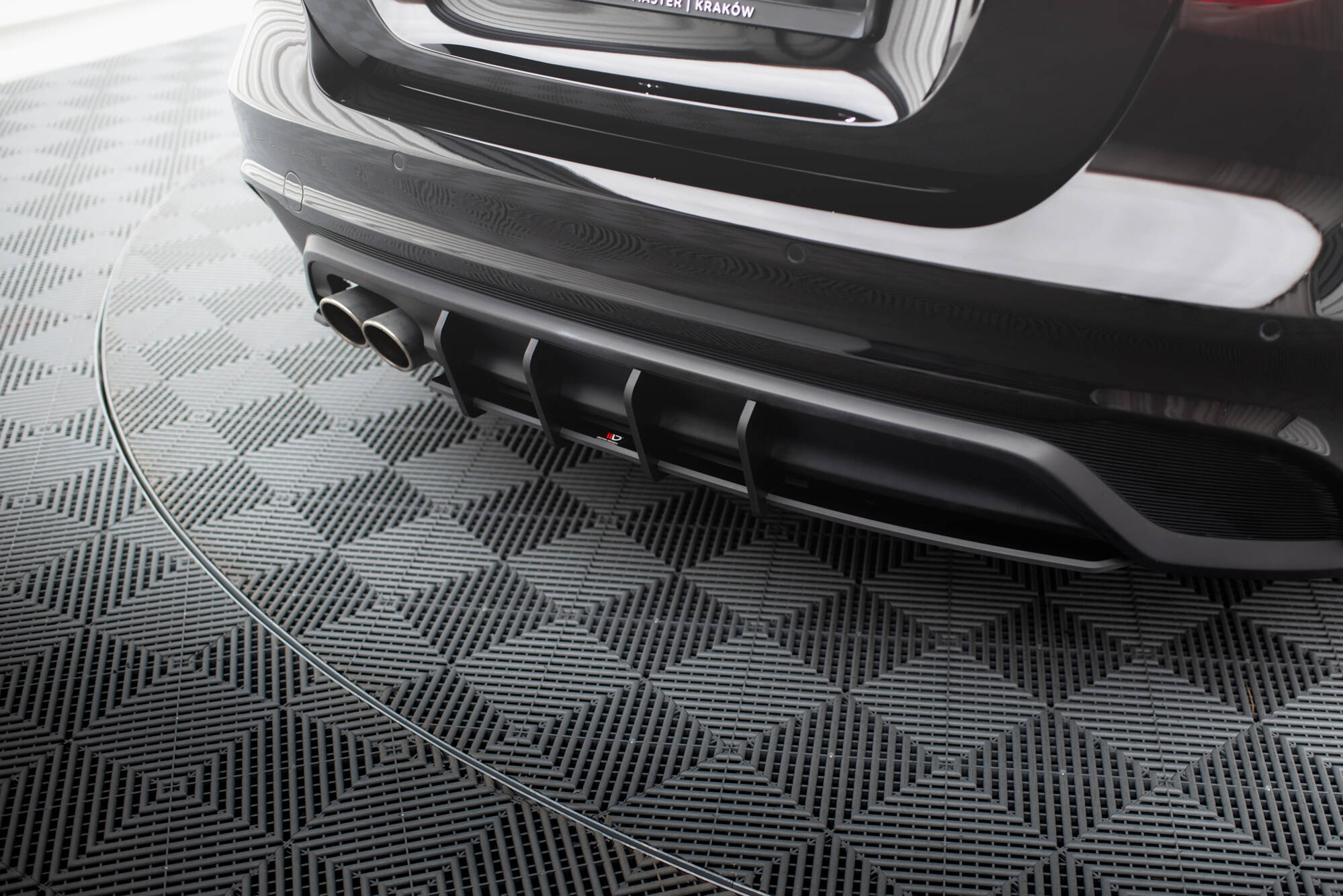 pol_po_Street-Pro-Rear-Diffuser-Jaguar-XE-X760-Facelift-20615_3 pol_po_Street-Pro-Rear-Diffuser-Jaguar-XE-X760-Facelift-20615_3