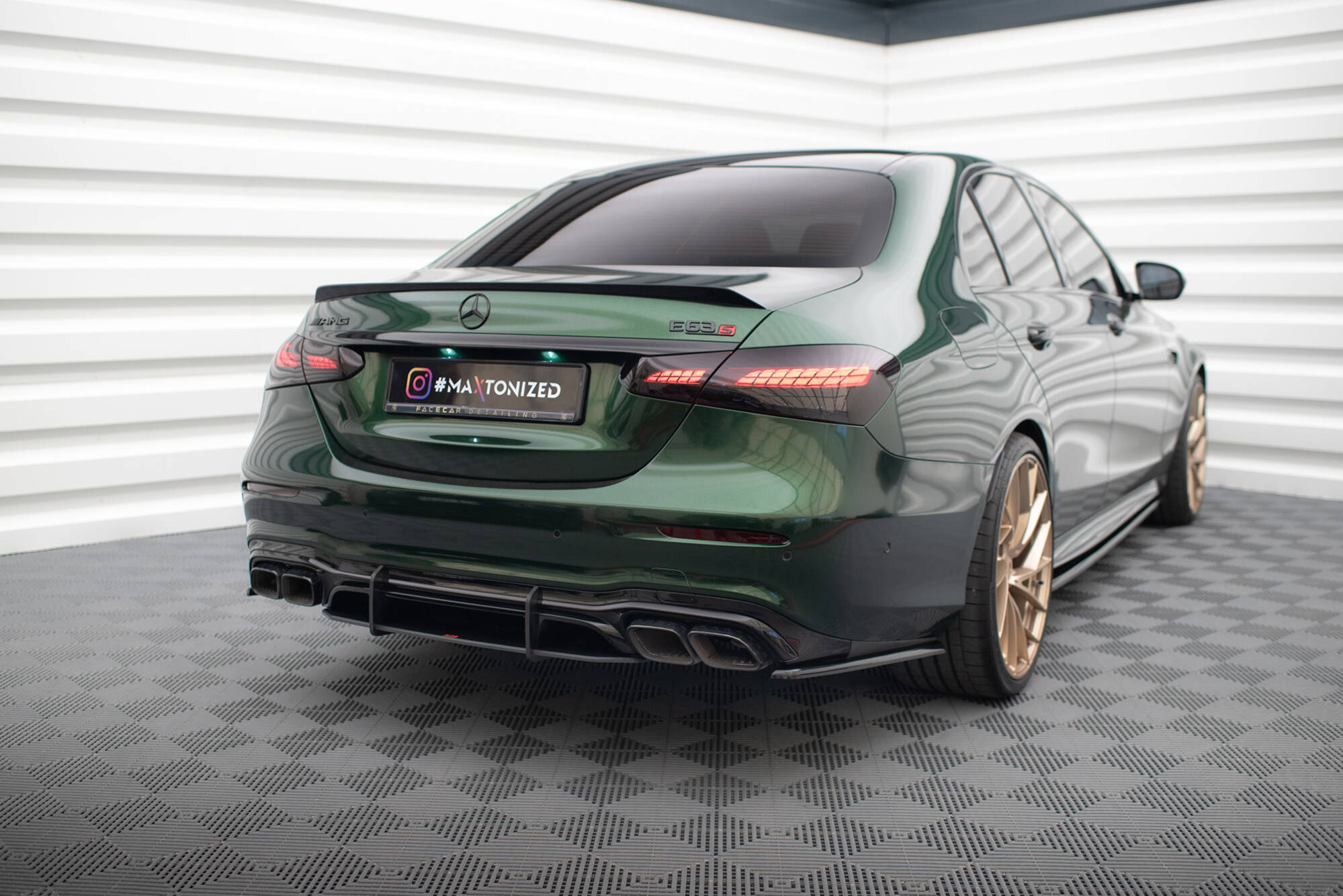 pol_po_Street-Pro-Rear-Diffuser-Mercedes-AMG-E63-W213-Facelift-19120_4 pol_po_Street-Pro-Rear-Diffuser-Mercedes-AMG-E63-W213-Facelift-19120_4