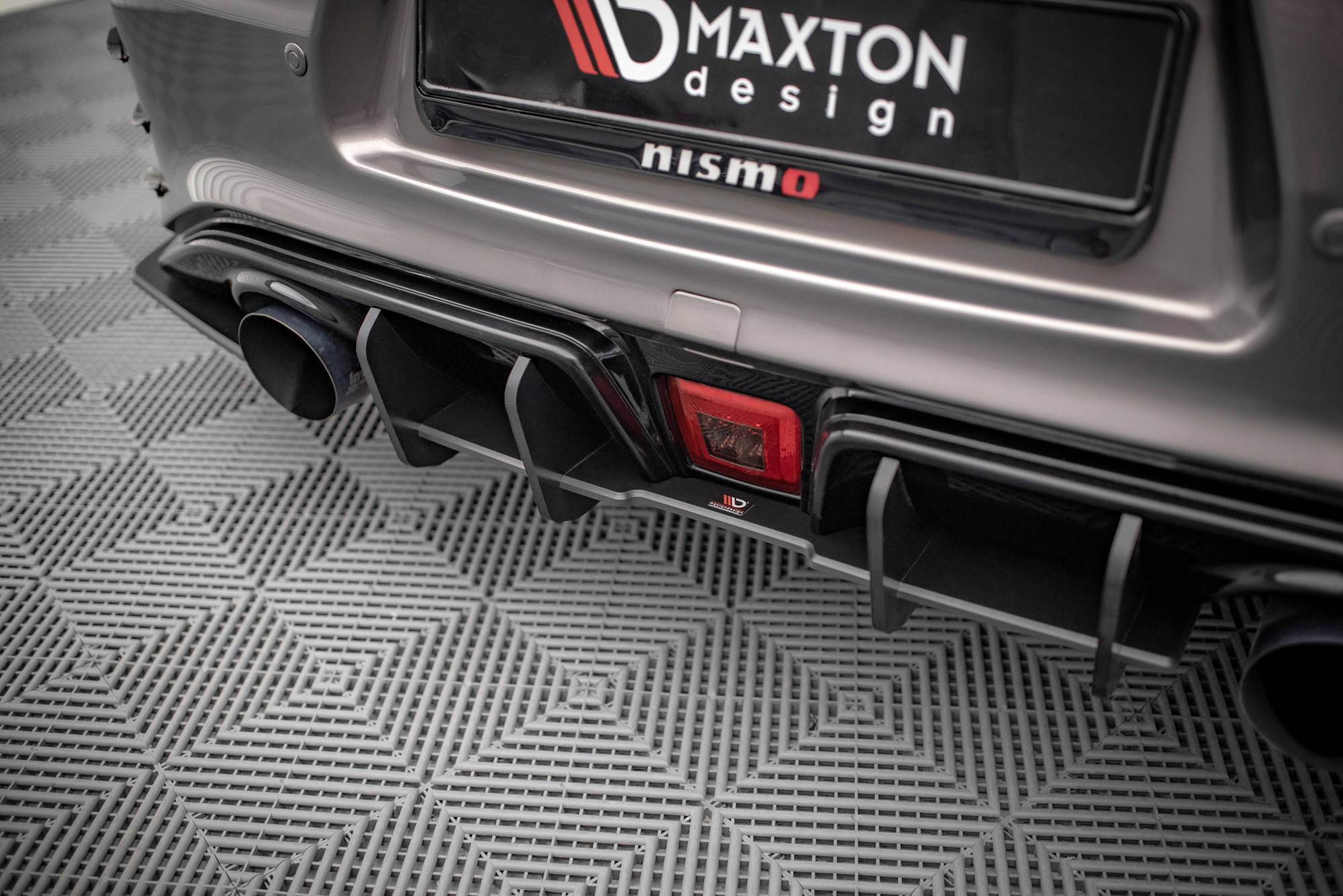 pol_po_Street-Pro-Rear-Diffuser-Nissan-370Z-Nismo-Facelift-15529_6 pol_po_Street-Pro-Rear-Diffuser-Nissan-370Z-Nismo-Facelift-15529_6