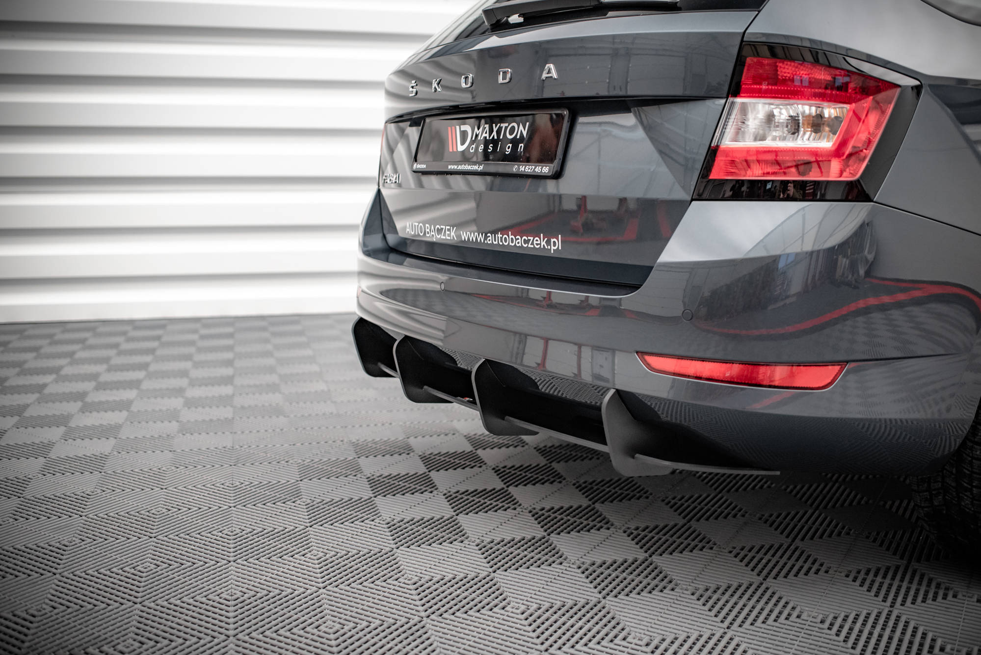 pol_po_Street-Pro-Rear-Diffuser-Skoda-Fabia-Combi-Mk3-Facelift-14765_6 pol_po_Street-Pro-Rear-Diffuser-Skoda-Fabia-Combi-Mk3-Facelift-14765_6