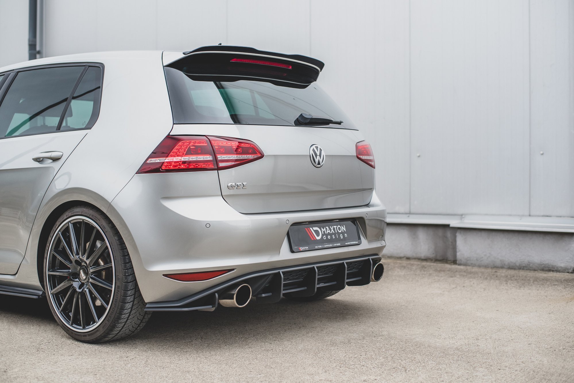 pol_po_Street-Pro-Rear-Diffuser-V-1-VW-Golf-7-GTI-9582_3 pol_po_Street-Pro-Rear-Diffuser-V-1-VW-Golf-7-GTI-9582_3