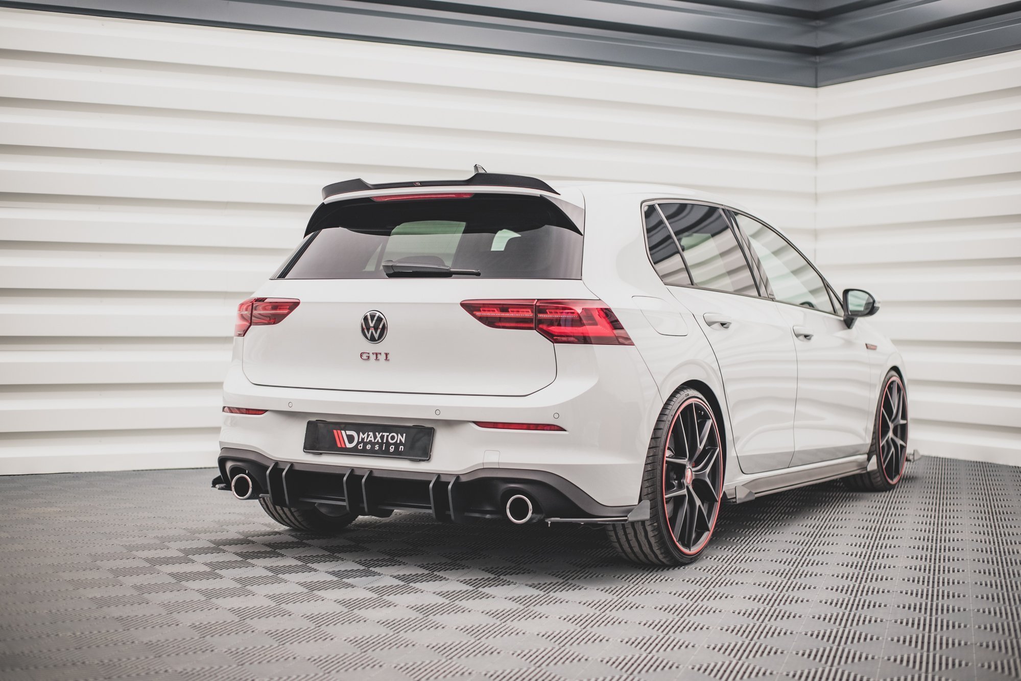 pol_po_Street-Pro-Rear-Diffuser-V-2-Volkswagen-Golf-GTI-Mk8-12258_6 pol_po_Street-Pro-Rear-Diffuser-V-2-Volkswagen-Golf-GTI-Mk8-12258_6