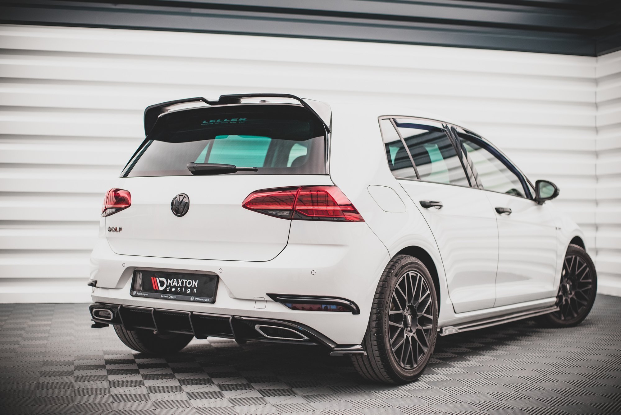 pol_po_Street-Pro-Rear-Diffuser-Volkswagen-Golf-R-Line-Mk-7-Facelift-12639_5 pol_po_Street-Pro-Rear-Diffuser-Volkswagen-Golf-R-Line-Mk-7-Facelift-12639_5