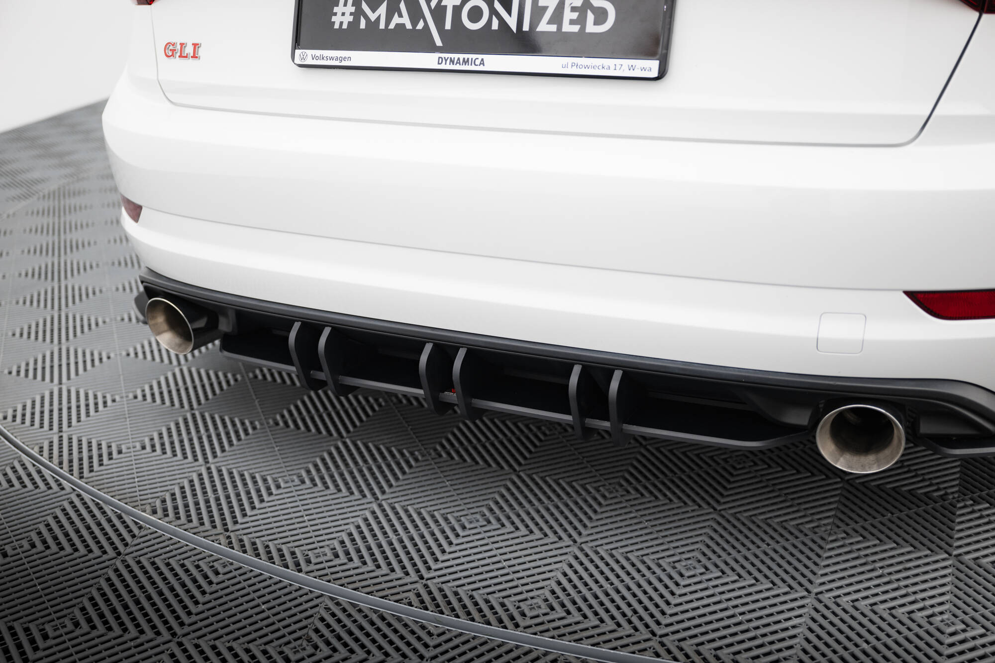 pol_po_Street-Pro-Rear-Diffuser-Volkswagen-Jetta-GLI-Mk7-21105_5 pol_po_Street-Pro-Rear-Diffuser-Volkswagen-Jetta-GLI-Mk7-21105_5