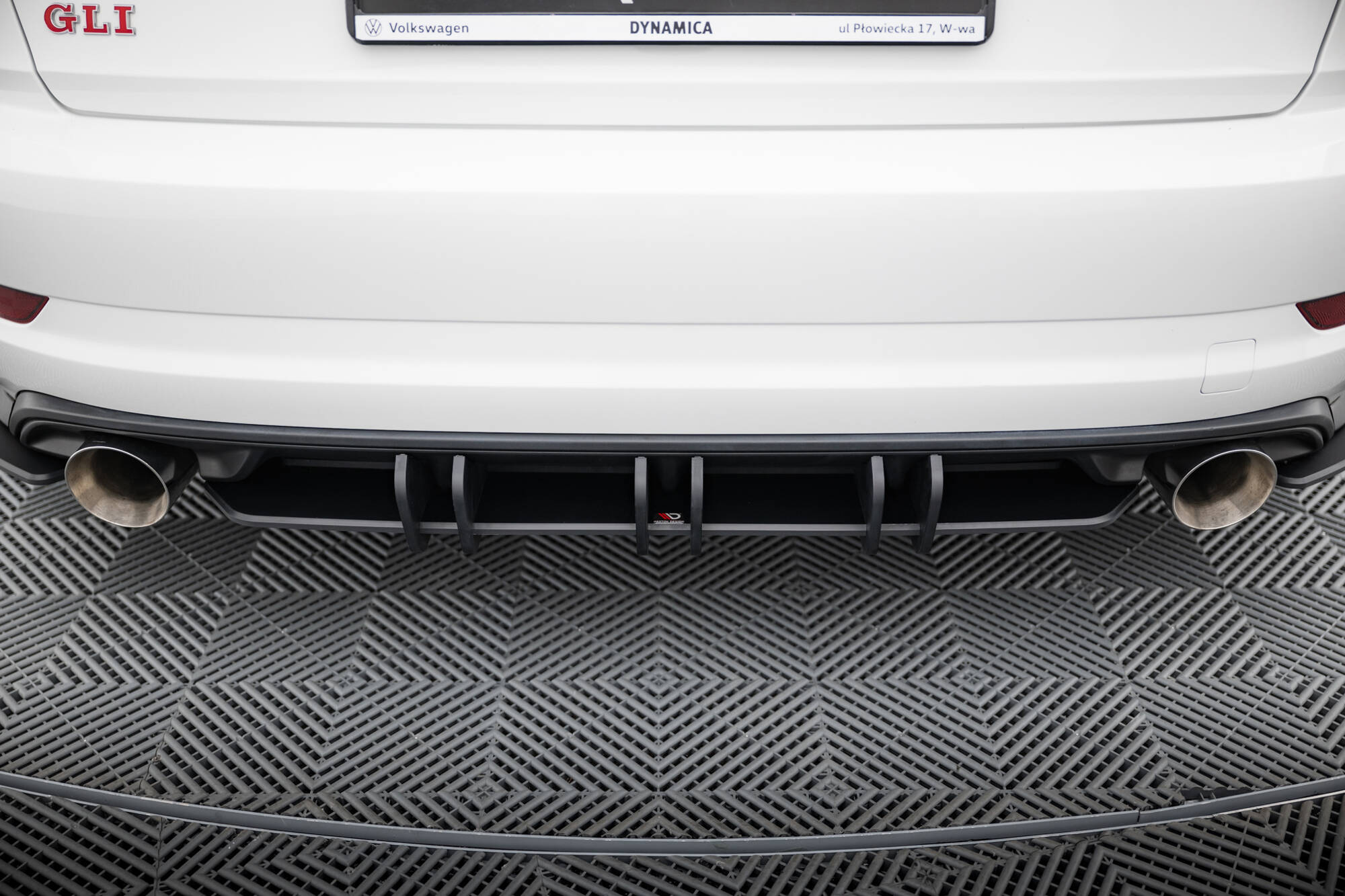 pol_po_Street-Pro-Rear-Diffuser-Volkswagen-Jetta-GLI-Mk7-21105_6 pol_po_Street-Pro-Rear-Diffuser-Volkswagen-Jetta-GLI-Mk7-21105_6