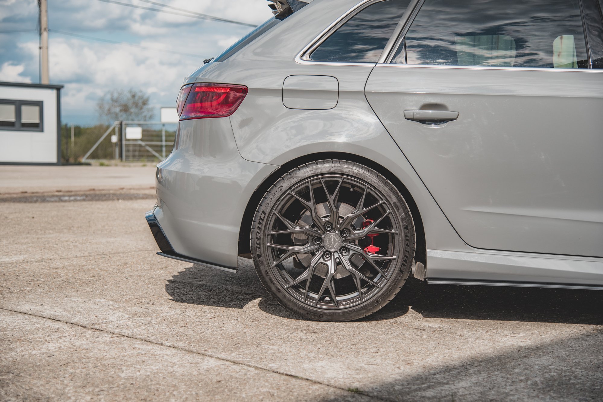 pol_po_Street-Pro-Rear-Side-Splitters-Audi-RS3-8V-Sportback-10116_2 pol_po_Street-Pro-Rear-Side-Splitters-Audi-RS3-8V-Sportback-10116_2