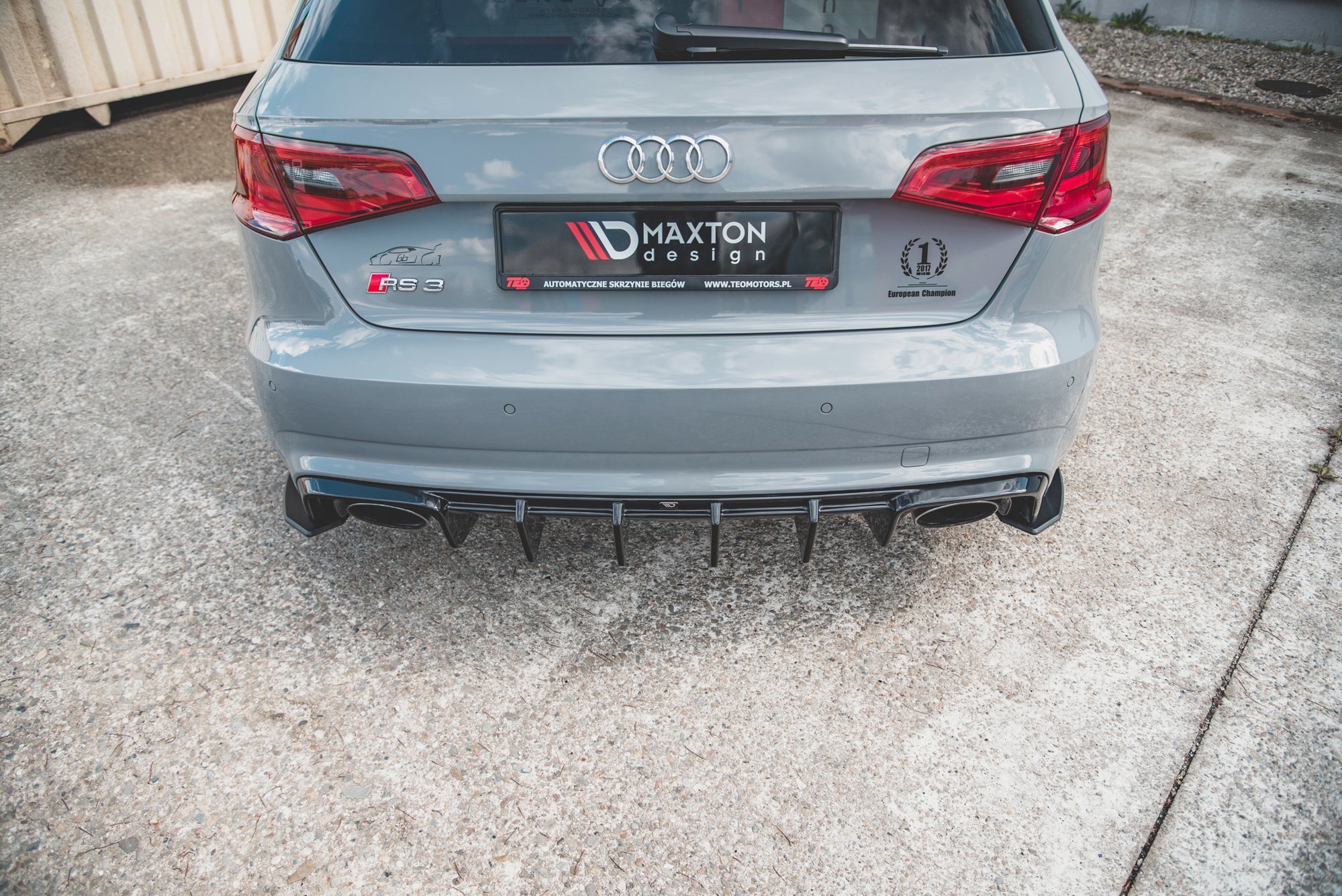 pol_po_Street-Pro-Rear-Side-Splitters-Audi-RS3-8V-Sportback-10116_5 pol_po_Street-Pro-Rear-Side-Splitters-Audi-RS3-8V-Sportback-10116_5