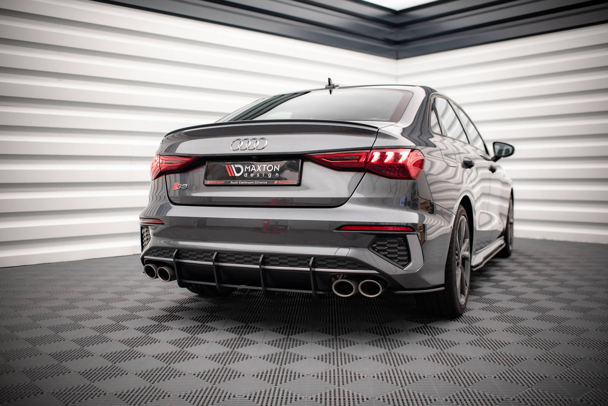 pol_po_Street-Pro-Rear-Side-Splitters-Audi-S3-Sedan-8Y-14922_6 pol_po_Street-Pro-Rear-Side-Splitters-Audi-S3-Sedan-8Y-14922_6