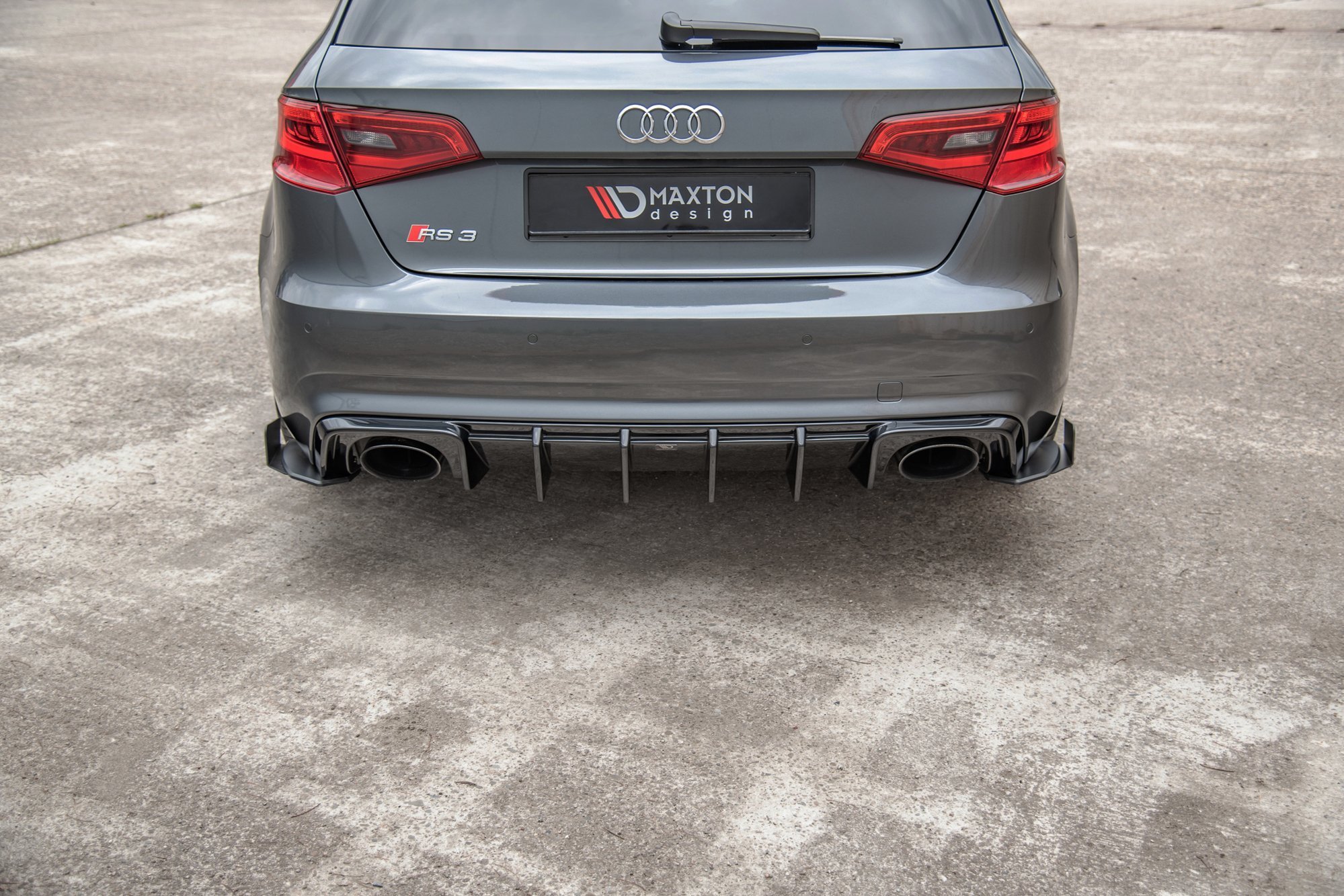 pol_po_Street-Pro-Rear-Side-Splitters-Flaps-Audi-RS3-8V-Sportback-10121_2 pol_po_Street-Pro-Rear-Side-Splitters-Flaps-Audi-RS3-8V-Sportback-10121_2