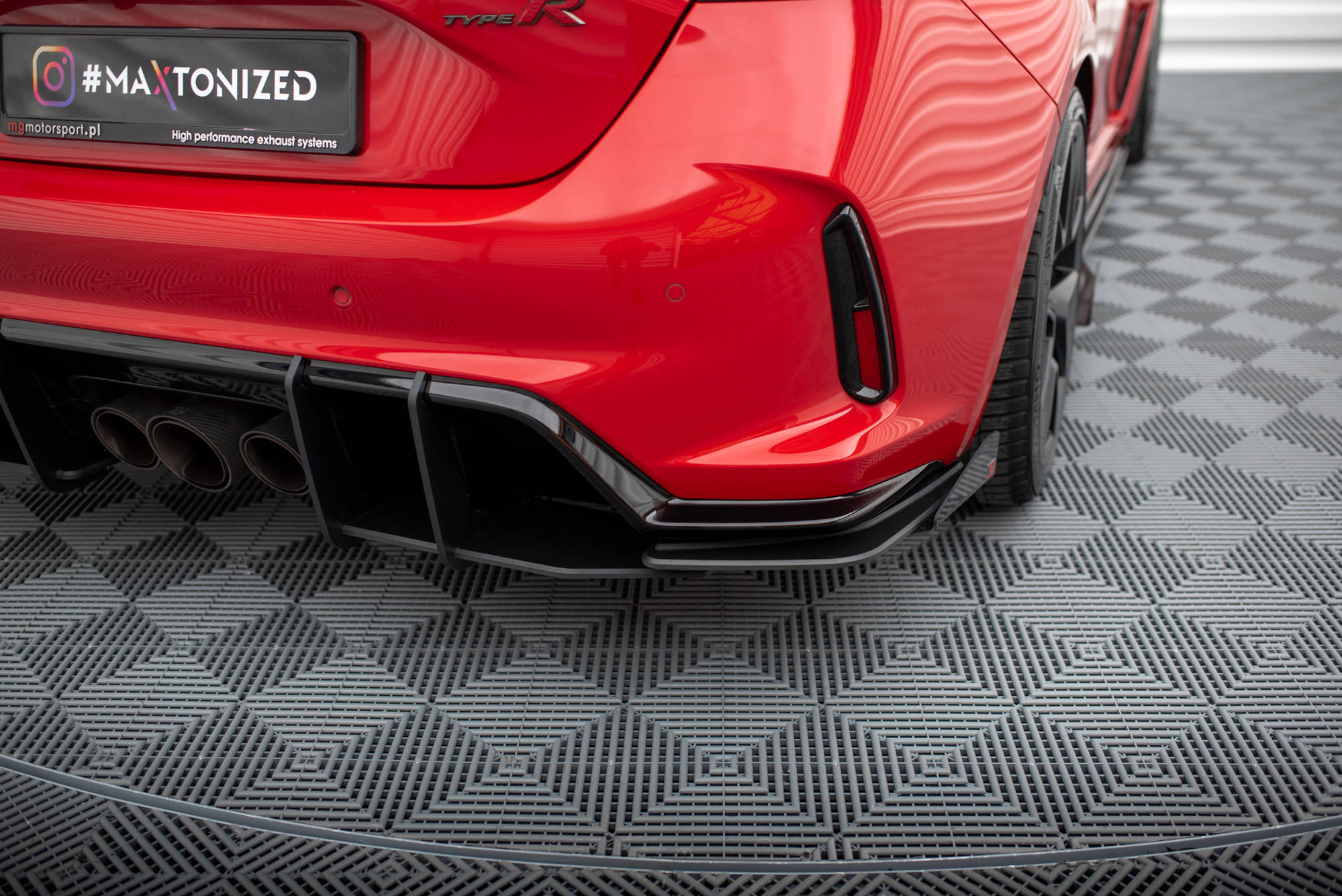 pol_po_Street-Pro-Rear-Side-Splitters-Flaps-Honda-Civic-Type-R-Mk-11-18821_4 pol_po_Street-Pro-Rear-Side-Splitters-Flaps-Honda-Civic-Type-R-Mk-11-18821_4