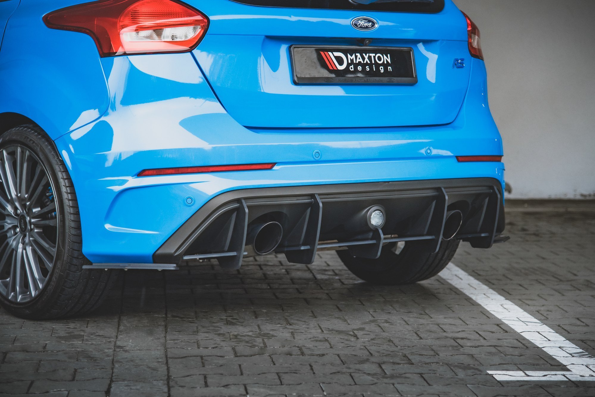 pol_po_Street-Pro-Rear-Side-Splitters-Ford-Focus-RS-Mk3-11959_6 pol_po_Street-Pro-Rear-Side-Splitters-Ford-Focus-RS-Mk3-11959_6