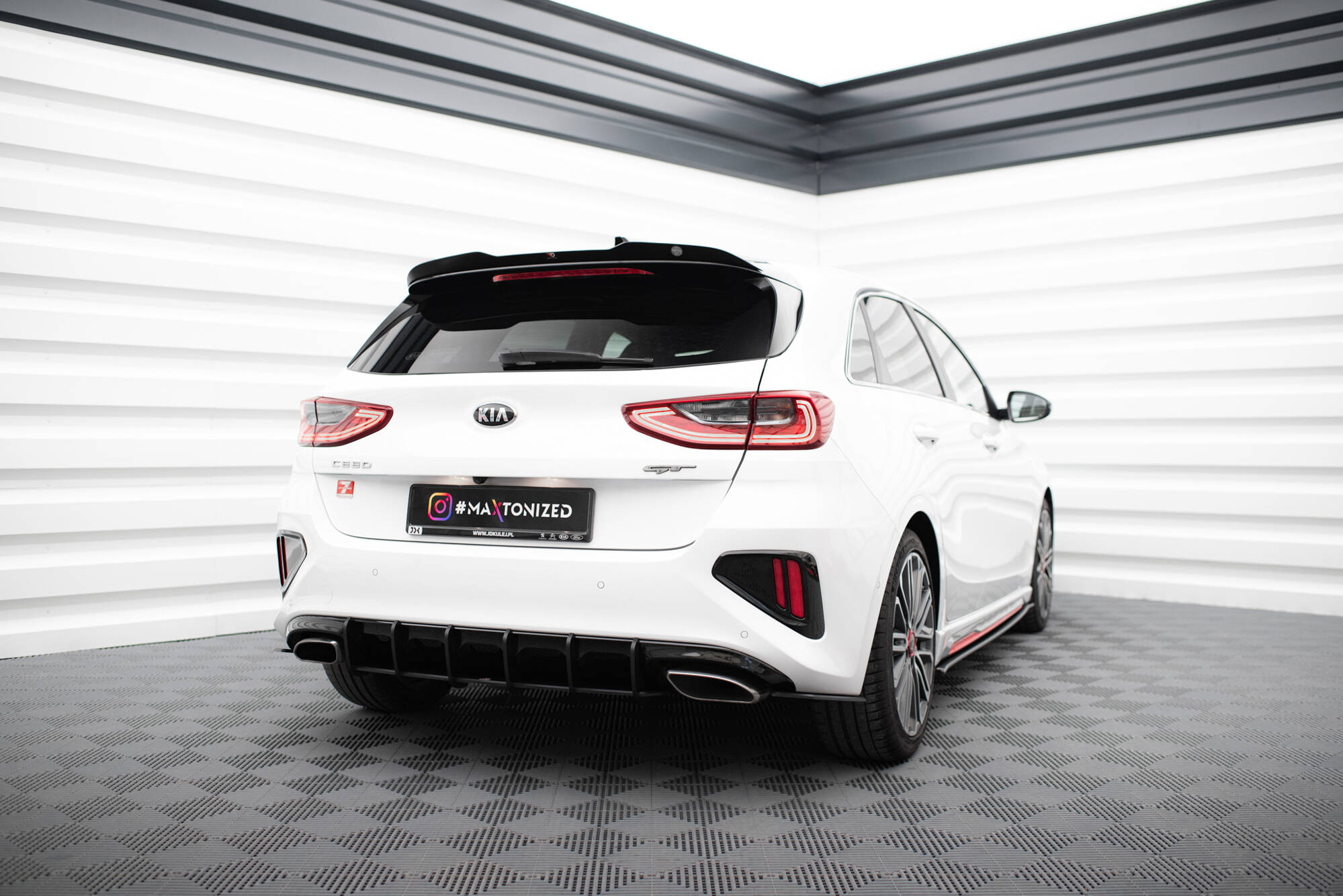 pol_po_Street-Pro-Rear-Side-Splitters-Kia-Ceed-GT-Mk3-20809_7 pol_po_Street-Pro-Rear-Side-Splitters-Kia-Ceed-GT-Mk3-20809_7