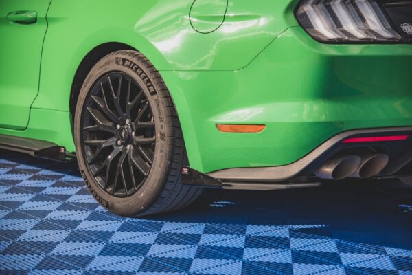 Street Pro Πίσω Σπόιλερ V.1 + Flaps Ford Mustang GT Mk6 Facelift Ford Mustang MK6 GT Facelift[2017-]
