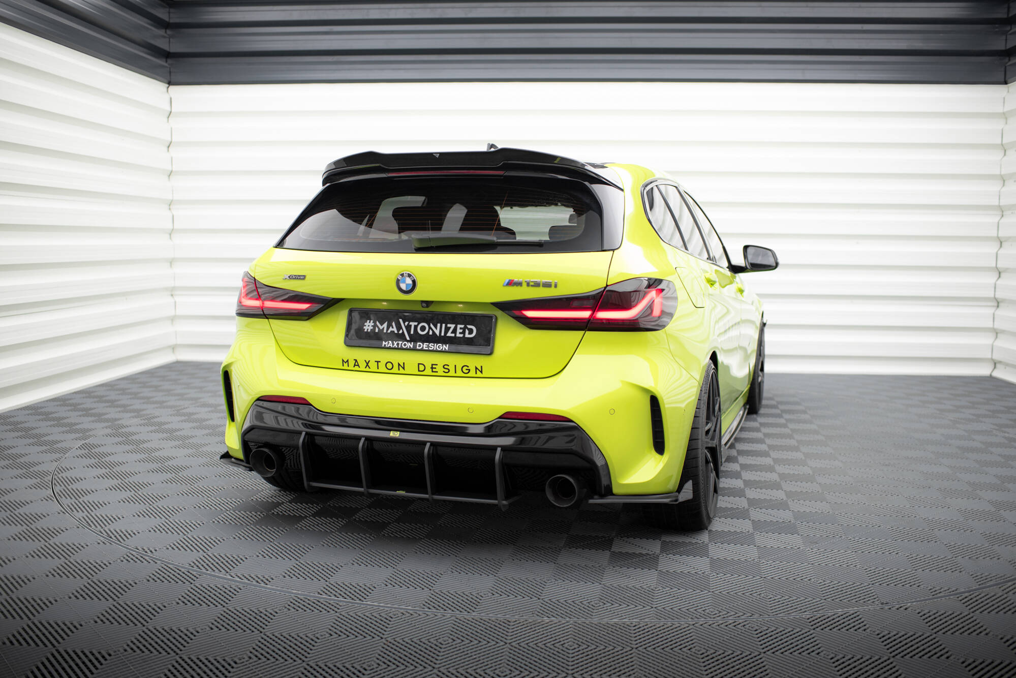 pol_po_Street-Pro-Rear-Side-Splitters-V-1-Flaps-V-1-BMW-1-F40-M-Pack-M135i-19973_2 pol_po_Street-Pro-Rear-Side-Splitters-V-1-Flaps-V-1-BMW-1-F40-M-Pack-M135i-19973_2