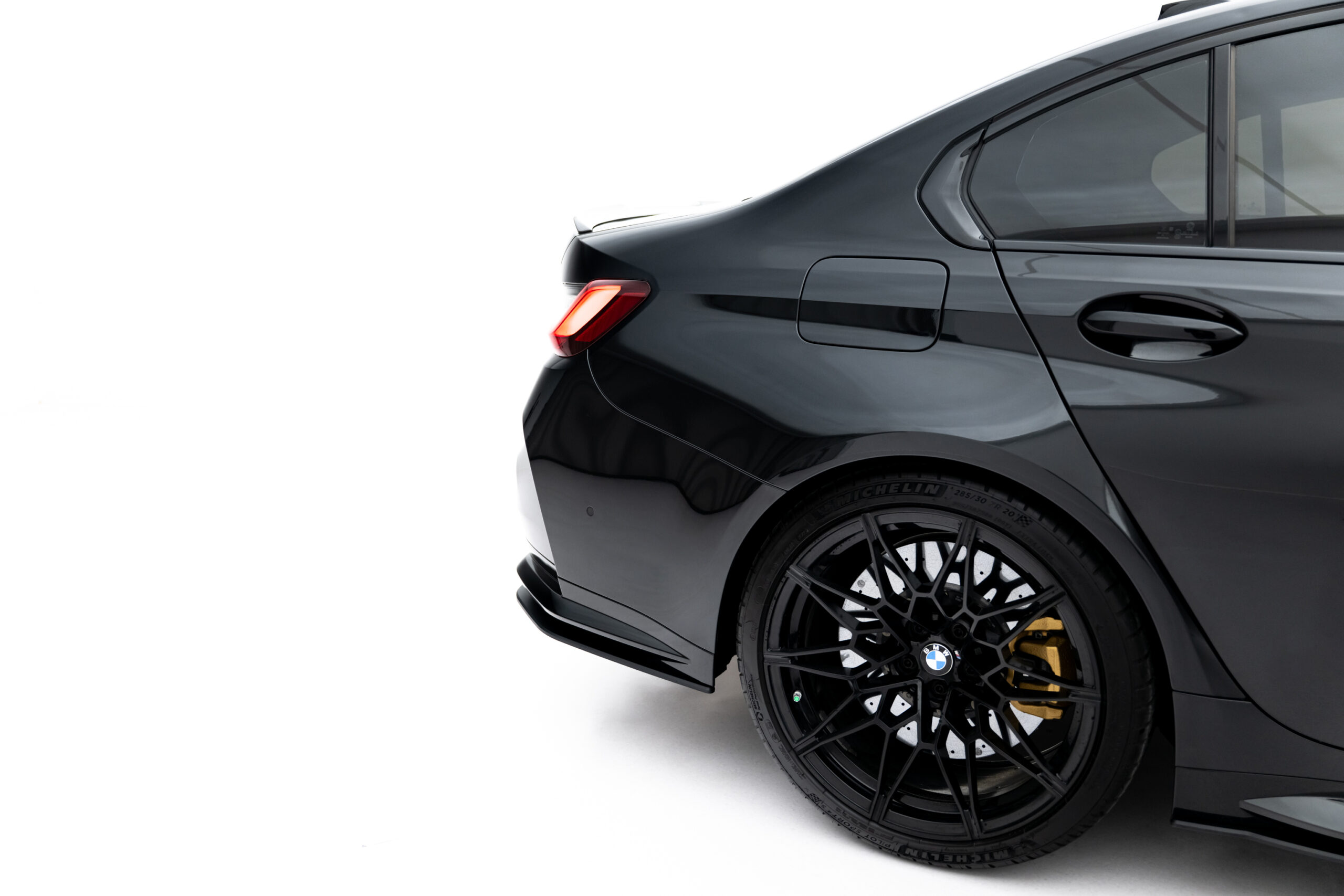 pol_po_Street-Pro-Rear-Side-Splitters-V-3-BMW-M3-Sedan-Touring-G80-G81-22835_7 pol_po_Street-Pro-Rear-Side-Splitters-V-3-BMW-M3-Sedan-Touring-G80-G81-22835_7