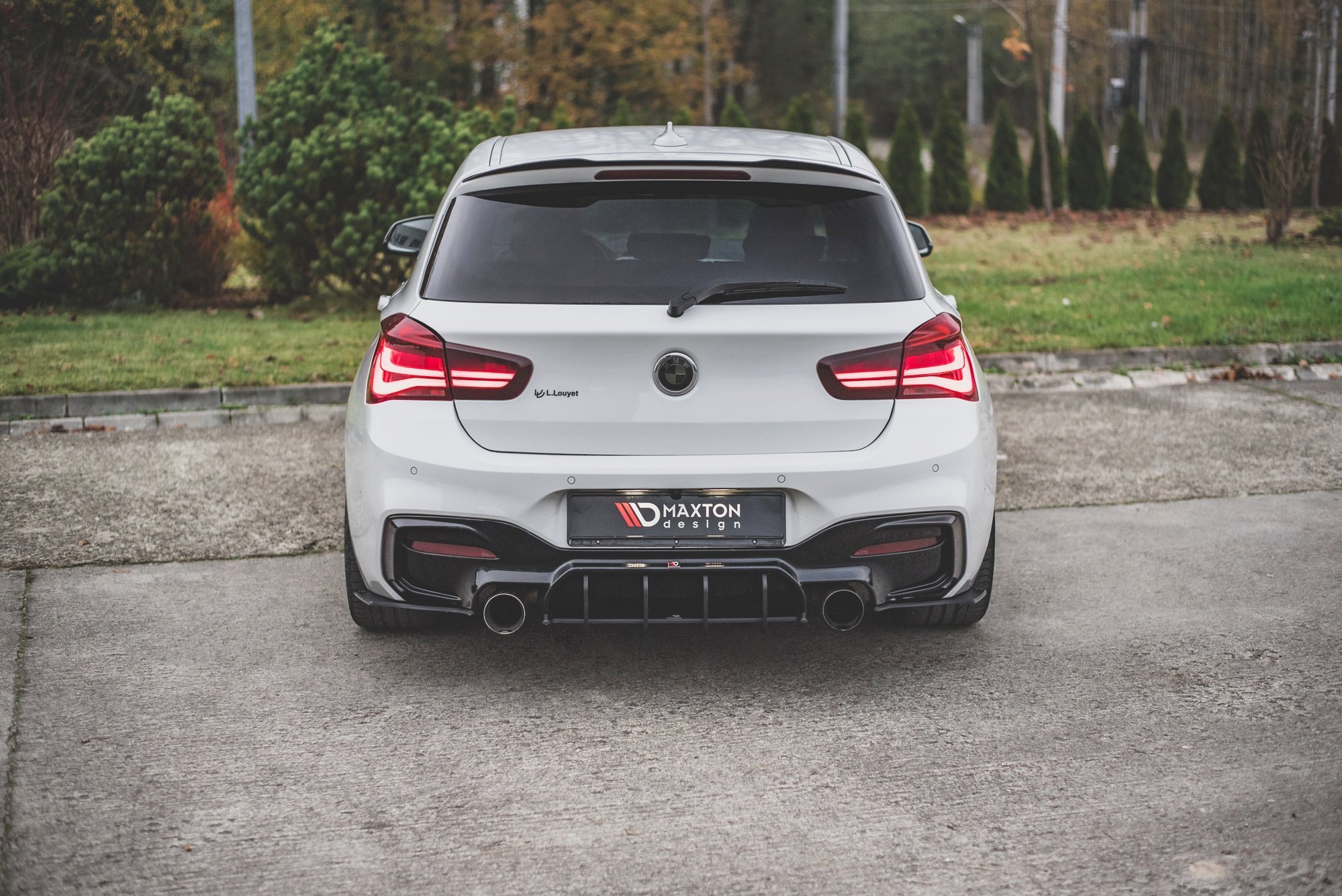 pol_po_Street-Pro-Rear-Side-Splitters-V-3-for-BMW-1-F20-M140i-12173_6 pol_po_Street-Pro-Rear-Side-Splitters-V-3-for-BMW-1-F20-M140i-12173_6