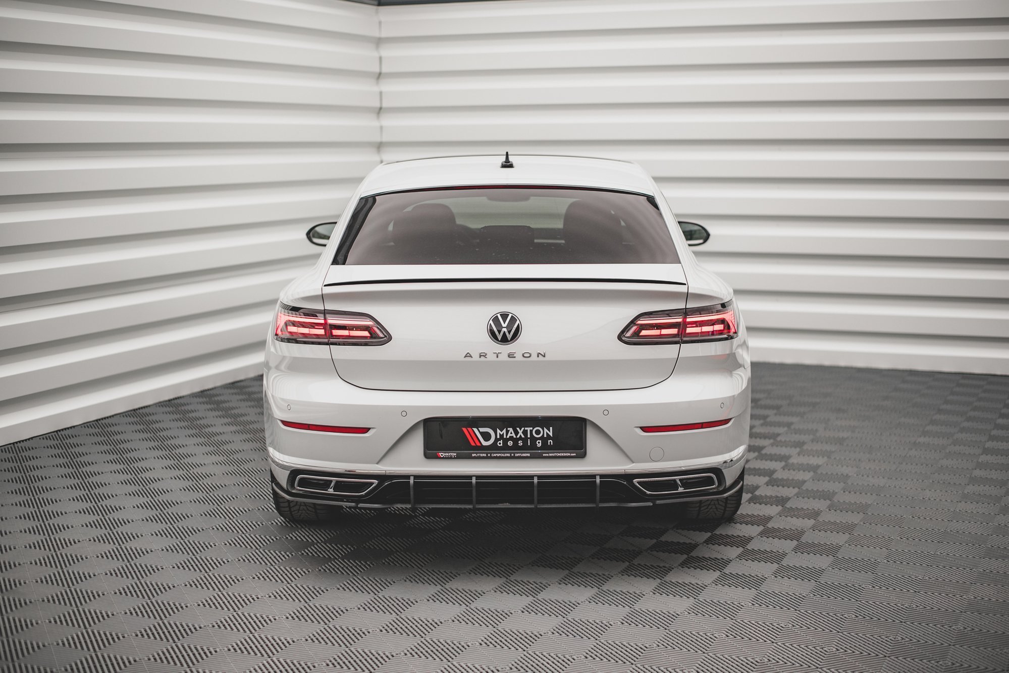 pol_po_Street-Pro-Rear-Side-Splitters-Volkswagen-Arteon-Sedan-Shooting-Brake-R-Line-Mk1-Facelift-13505_4 pol_po_Street-Pro-Rear-Side-Splitters-Volkswagen-Arteon-Sedan-Shooting-Brake-R-Line-Mk1-Facelift-13505_4