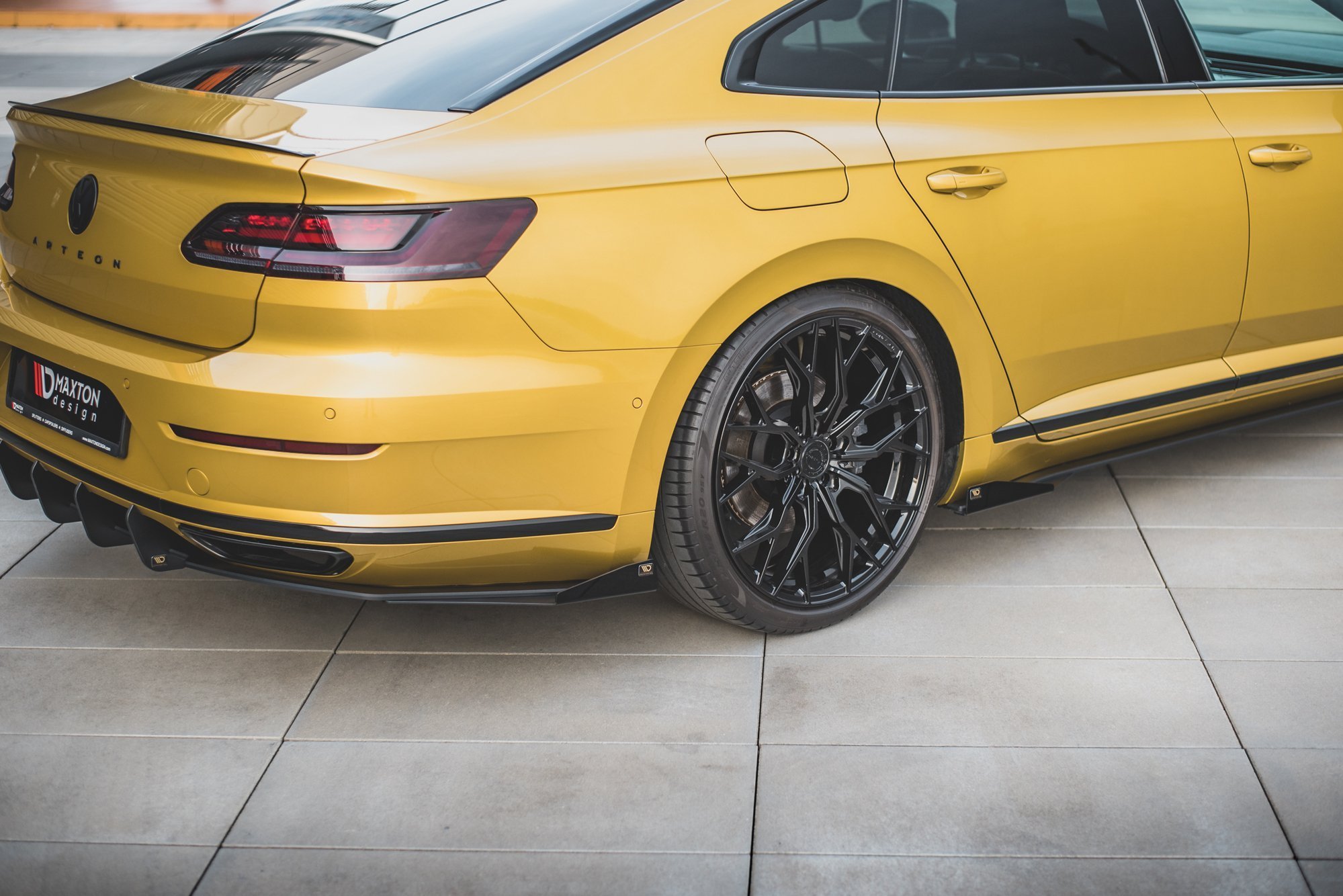 pol_po_Street-Pro-Rear-Valance-Flaps-Volkswagen-Arteon-R-Line-Sedan-Shooting-Brake-Mk1-11316_4 pol_po_Street-Pro-Rear-Valance-Flaps-Volkswagen-Arteon-R-Line-Sedan-Shooting-Brake-Mk1-11316_4