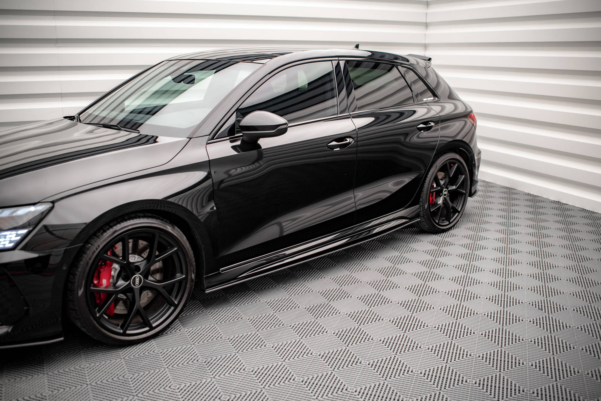 pol_po_Street-Pro-Side-Skirts-Diffusers-Audi-RS3-Sportback-8Y-14851_5 pol_po_Street-Pro-Side-Skirts-Diffusers-Audi-RS3-Sportback-8Y-14851_5