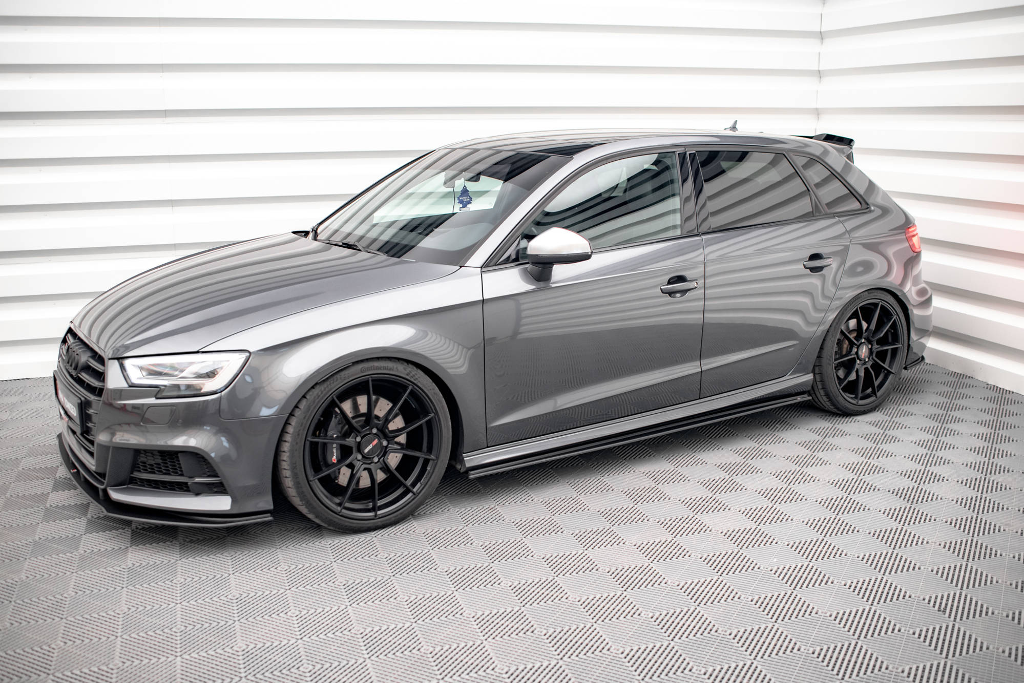 pol_po_Street-Pro-Side-Skirts-Diffusers-Audi-S3-A3-S-Line-Sportback-8V-Facelift-16264_6 pol_po_Street-Pro-Side-Skirts-Diffusers-Audi-S3-A3-S-Line-Sportback-8V-Facelift-16264_6