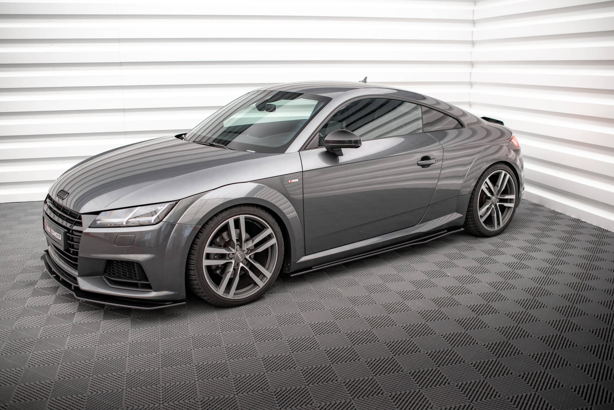 pol_po_Street-Pro-Side-Skirts-Diffusers-Audi-TT-S-S-Line-8S-19490_3 pol_po_Street-Pro-Side-Skirts-Diffusers-Audi-TT-S-S-Line-8S-19490_3