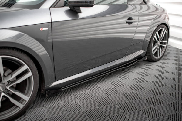 Street Pro Μαρσπιέ + Flaps Audi TT S / S-Line 8S