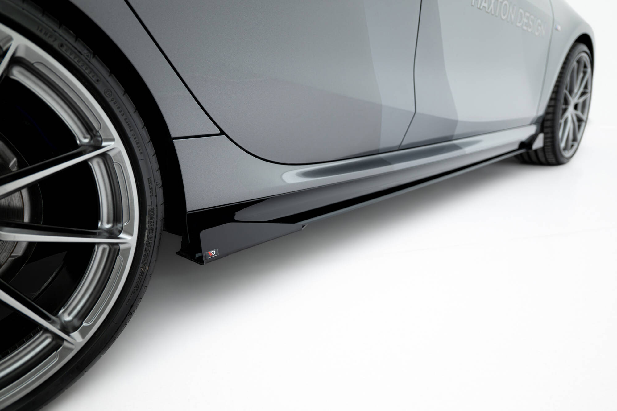 pol_po_Street-Pro-Side-Skirts-Diffusers-Flaps-BMW-M135i-F70-22522_2 pol_po_Street-Pro-Side-Skirts-Diffusers-Flaps-BMW-M135i-F70-22522_2