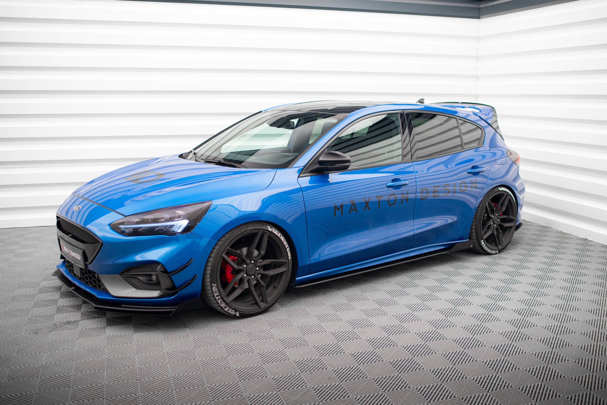 pol_po_Street-Pro-Side-Skirts-Diffusers-Flaps-Ford-Focus-ST-ST-Line-Mk4-10043_1 pol_po_Street-Pro-Side-Skirts-Diffusers-Flaps-Ford-Focus-ST-ST-Line-Mk4-10043_1