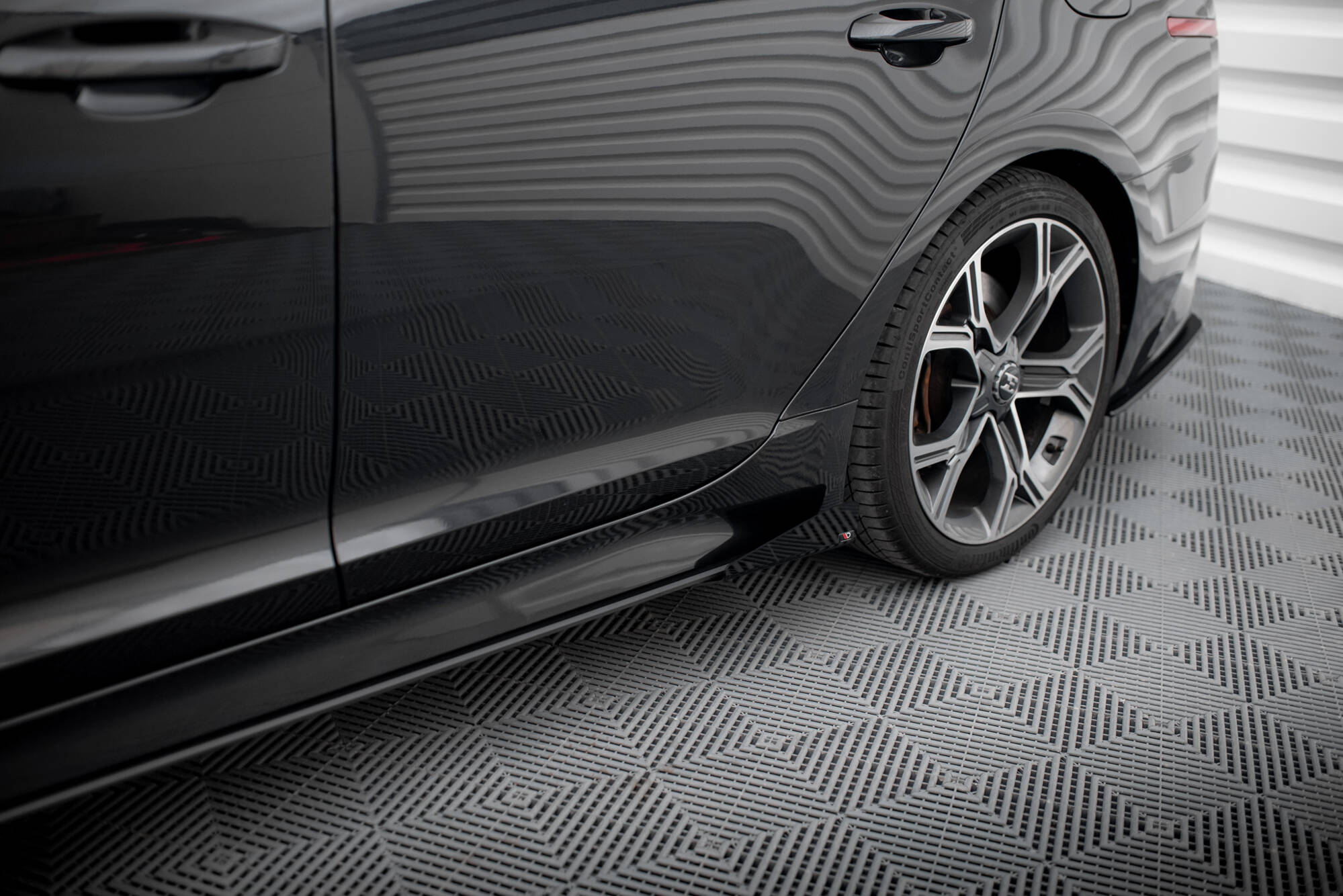 pol_po_Street-Pro-Side-Skirts-Diffusers-Flaps-Kia-Stinger-GT-GT-Line-Standard-Mk1-20088_6 pol_po_Street-Pro-Side-Skirts-Diffusers-Flaps-Kia-Stinger-GT-GT-Line-Standard-Mk1-20088_6