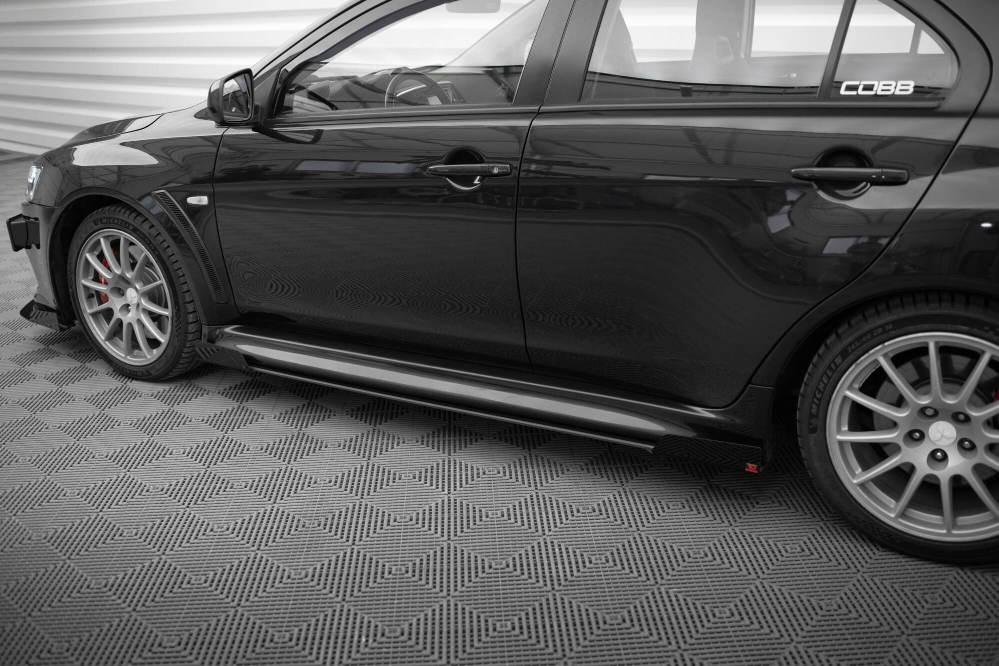 pol_po_Street-Pro-Side-Skirts-Diffusers-Flaps-Mitsubishi-Lancer-EVO-X-21869_6 pol_po_Street-Pro-Side-Skirts-Diffusers-Flaps-Mitsubishi-Lancer-EVO-X-21869_6