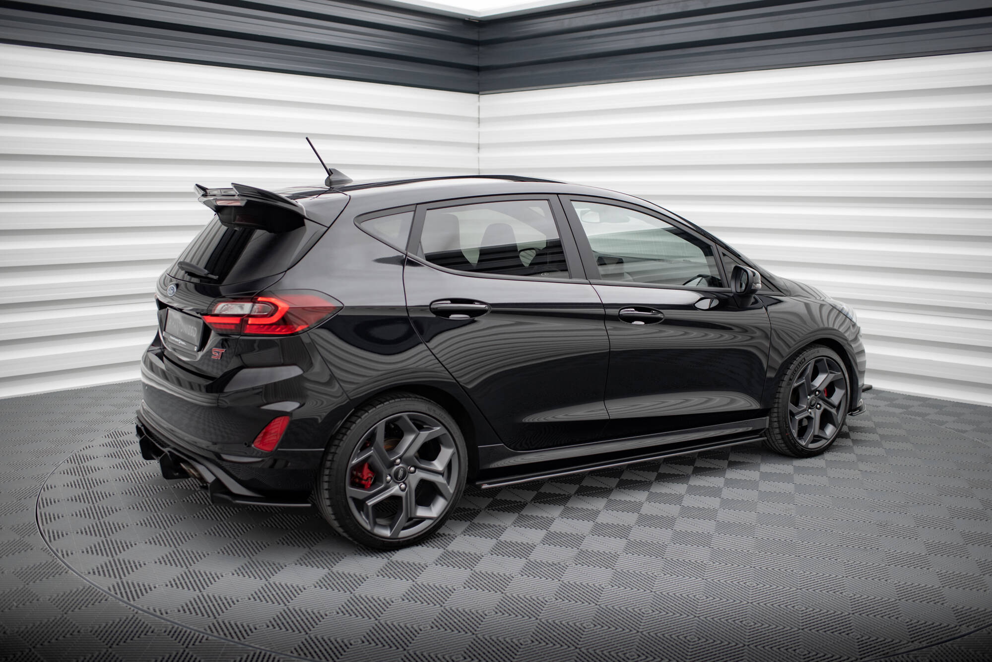 pol_po_Street-Pro-Side-Skirts-Diffusers-Ford-Fiesta-ST-ST-Line-Mk8-10703_1 pol_po_Street-Pro-Side-Skirts-Diffusers-Ford-Fiesta-ST-ST-Line-Mk8-10703_1