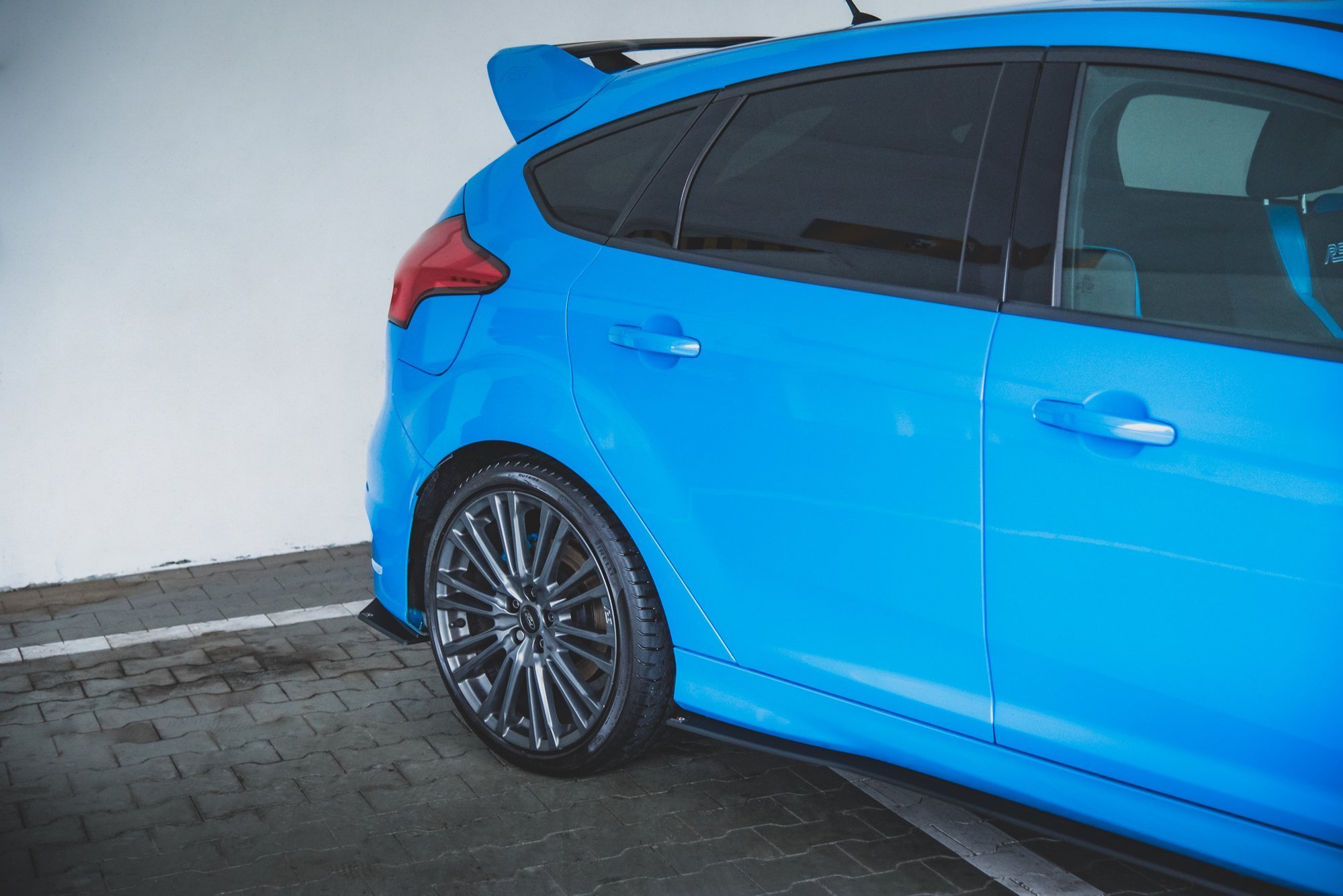 pol_po_Street-Pro-Side-Skirts-Diffusers-Ford-Focus-RS-Mk3-11946_4 pol_po_Street-Pro-Side-Skirts-Diffusers-Ford-Focus-RS-Mk3-11946_4