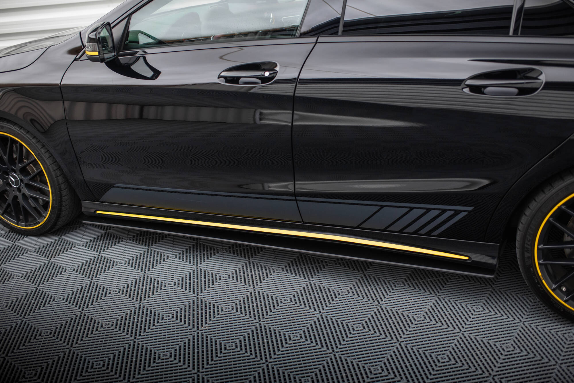 pol_po_Street-Pro-Side-Skirts-Diffusers-Mercedes-AMG-CLA-45-C117-Facelift-19525_4 pol_po_Street-Pro-Side-Skirts-Diffusers-Mercedes-AMG-CLA-45-C117-Facelift-19525_4