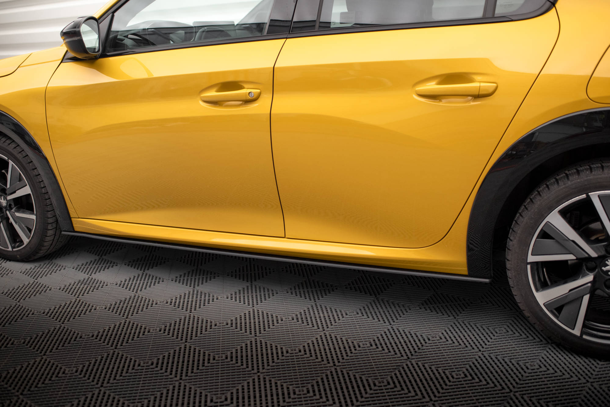 pol_po_Street-Pro-Side-Skirts-Diffusers-Peugeot-208-GT-Mk2-18519_5 pol_po_Street-Pro-Side-Skirts-Diffusers-Peugeot-208-GT-Mk2-18519_5