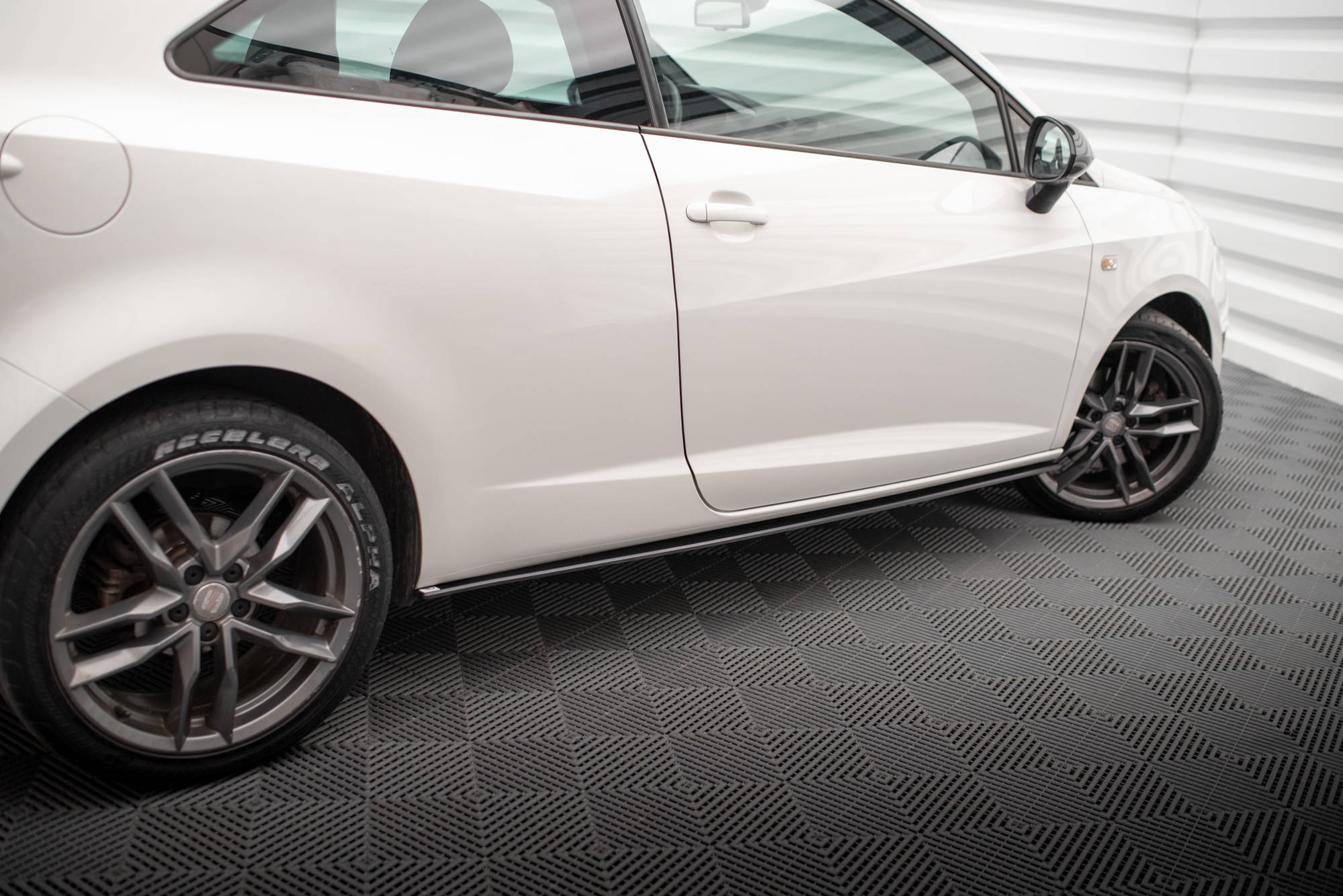 pol_po_Street-Pro-Side-Skirts-Diffusers-Seat-Ibiza-Cupra-Sport-Coupe-Mk4-18532_2 pol_po_Street-Pro-Side-Skirts-Diffusers-Seat-Ibiza-Cupra-Sport-Coupe-Mk4-18532_2