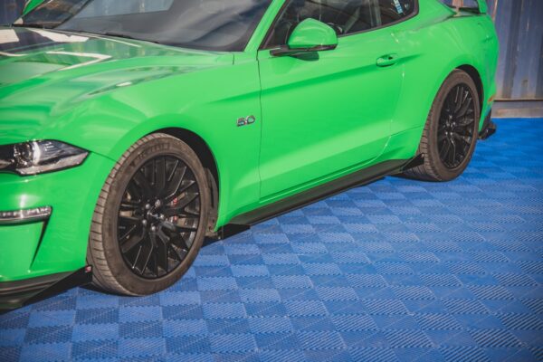 Street Pro Μαρσπιέ V.1 + Flaps Ford Mustang GT Mk6 Facelift Ford Mustang MK6 GT Facelift[2017-]