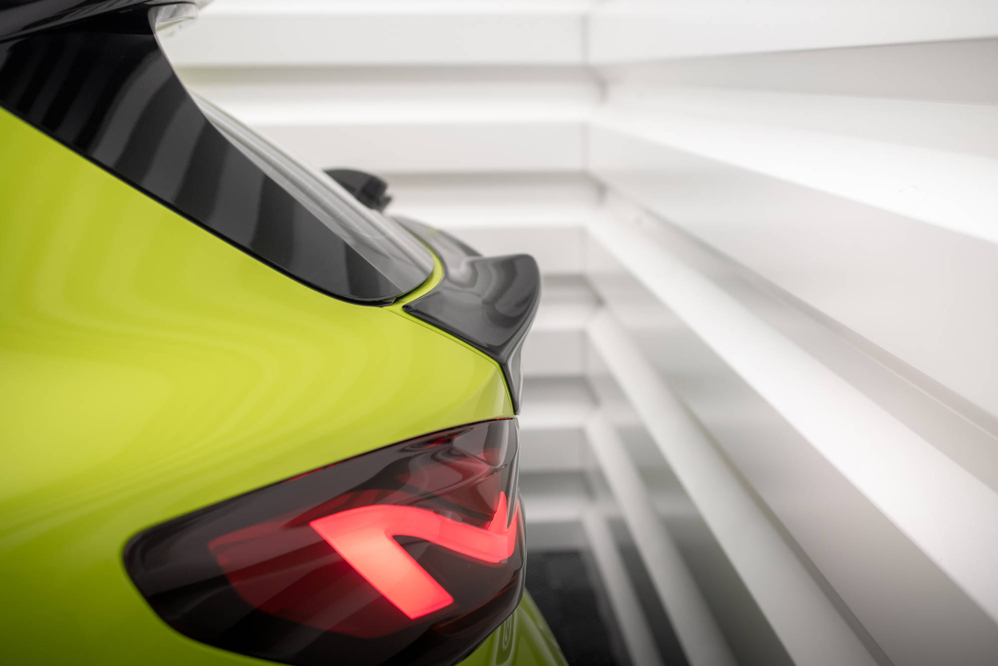 pol_po_The-extension-of-the-rear-window-BMW-1-M-Pack-M135i-128ti-F40-17822_1 pol_po_The-extension-of-the-rear-window-BMW-1-M-Pack-M135i-128ti-F40-17822_1